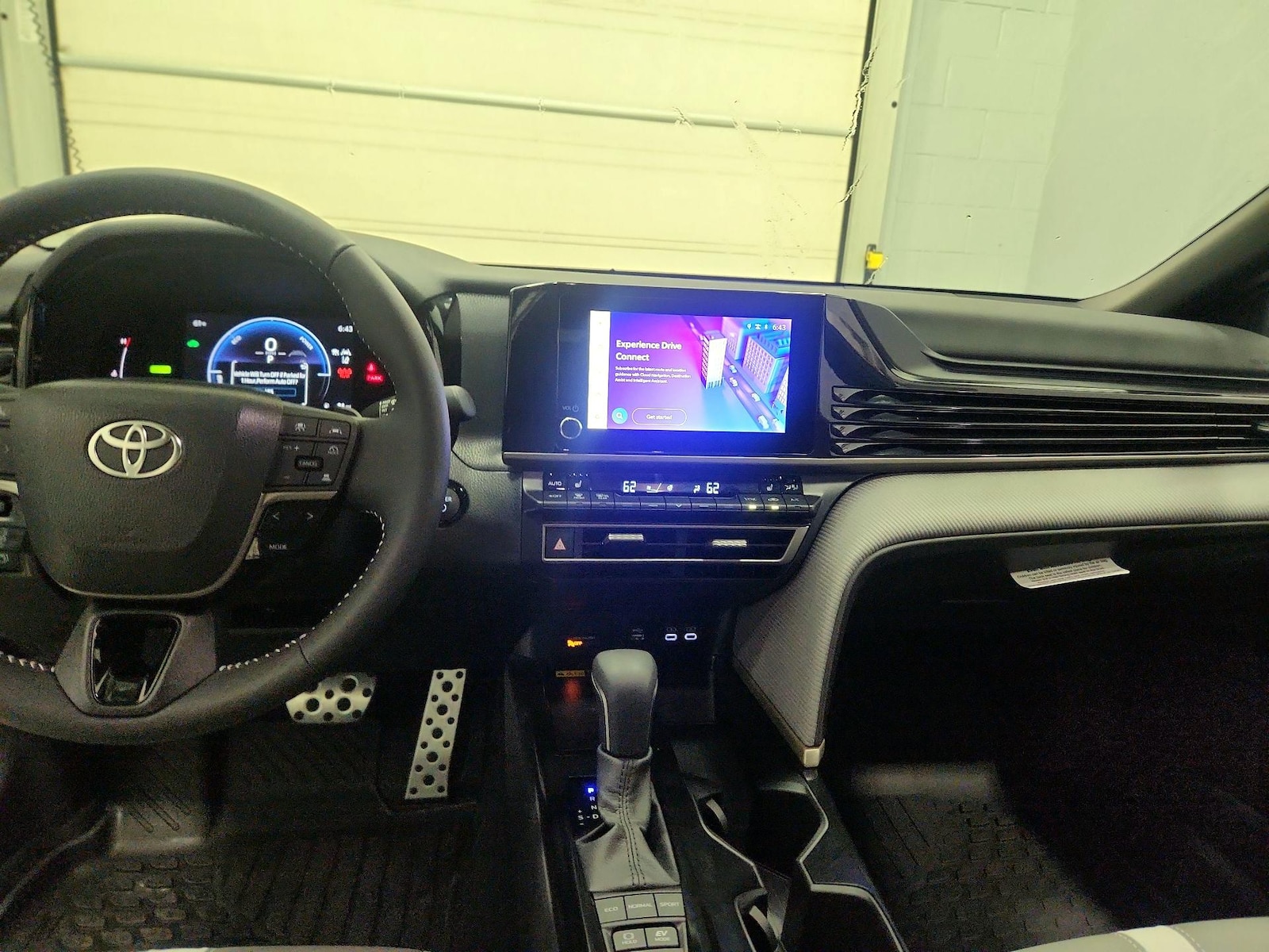 2026 Toyota Camry SE - Photo 10