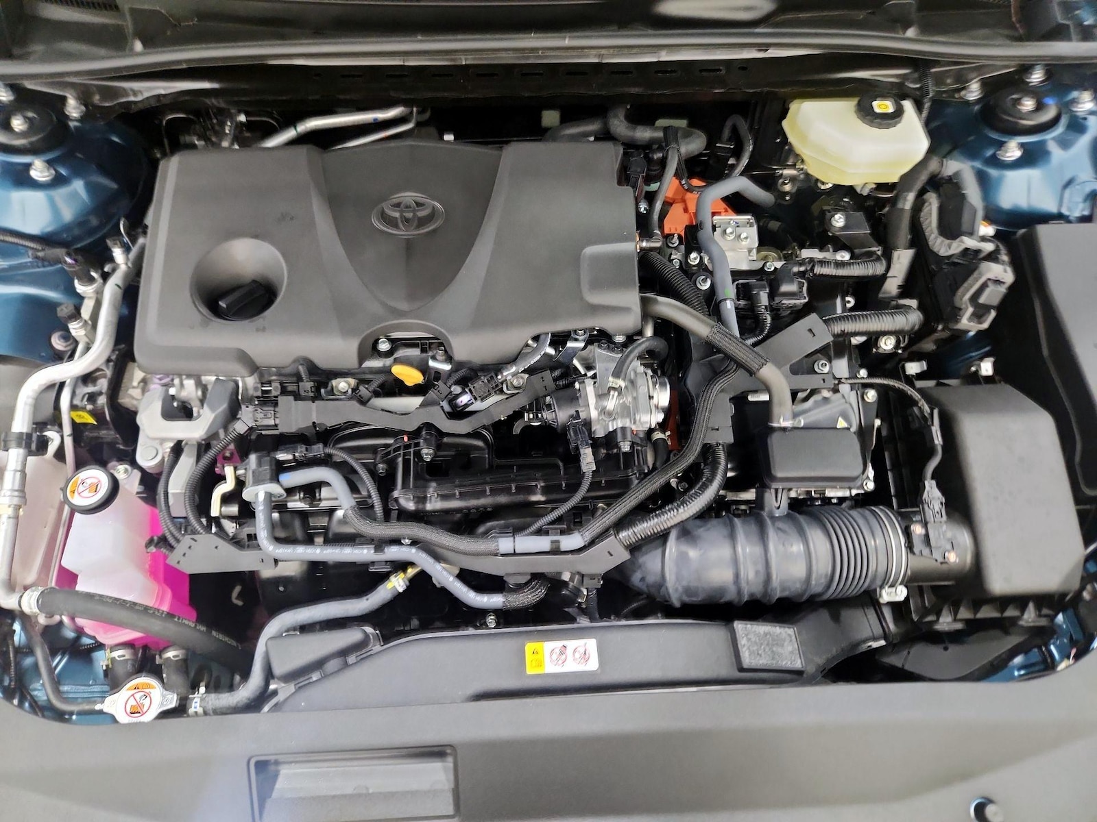 2026 Toyota Camry SE - Photo 23