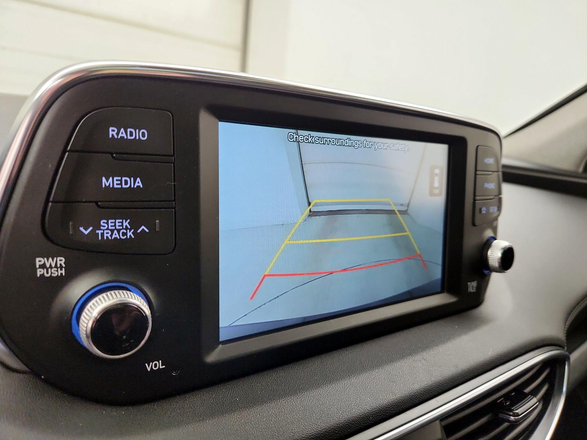 Thumbnail: 2020 Hyundai Santa Fe - 14