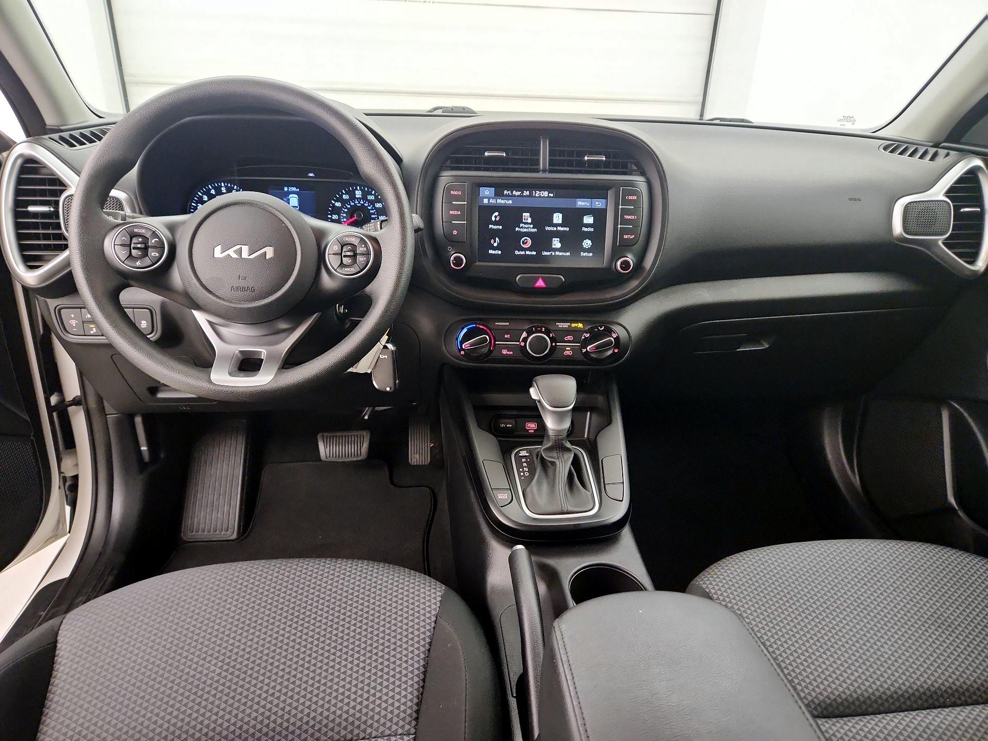 Thumbnail: 2022 Kia Soul - 9