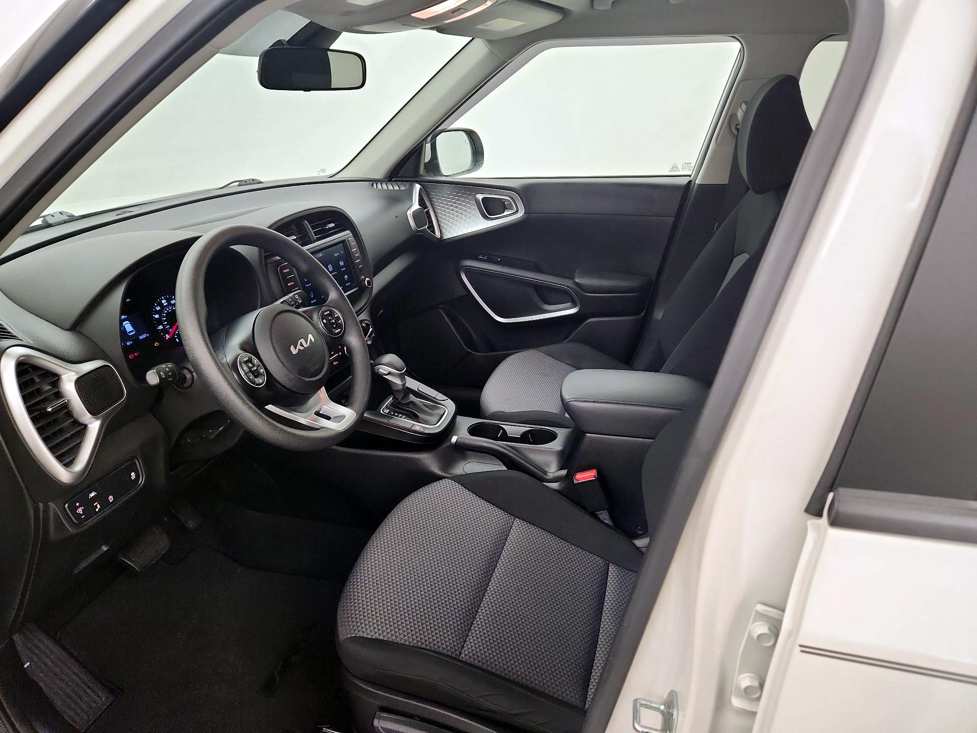 Thumbnail: 2022 Kia Soul - 11