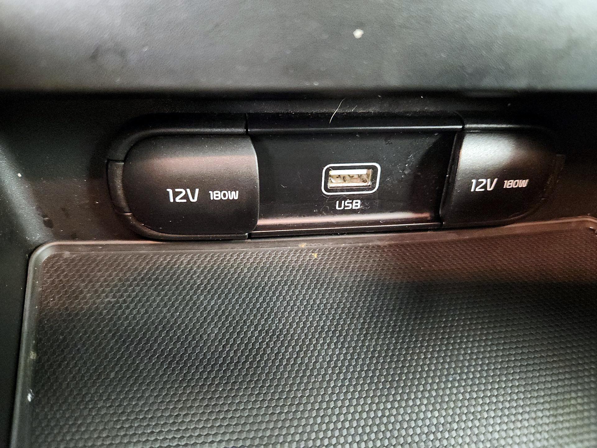 Thumbnail: 2022 Kia Soul - 18