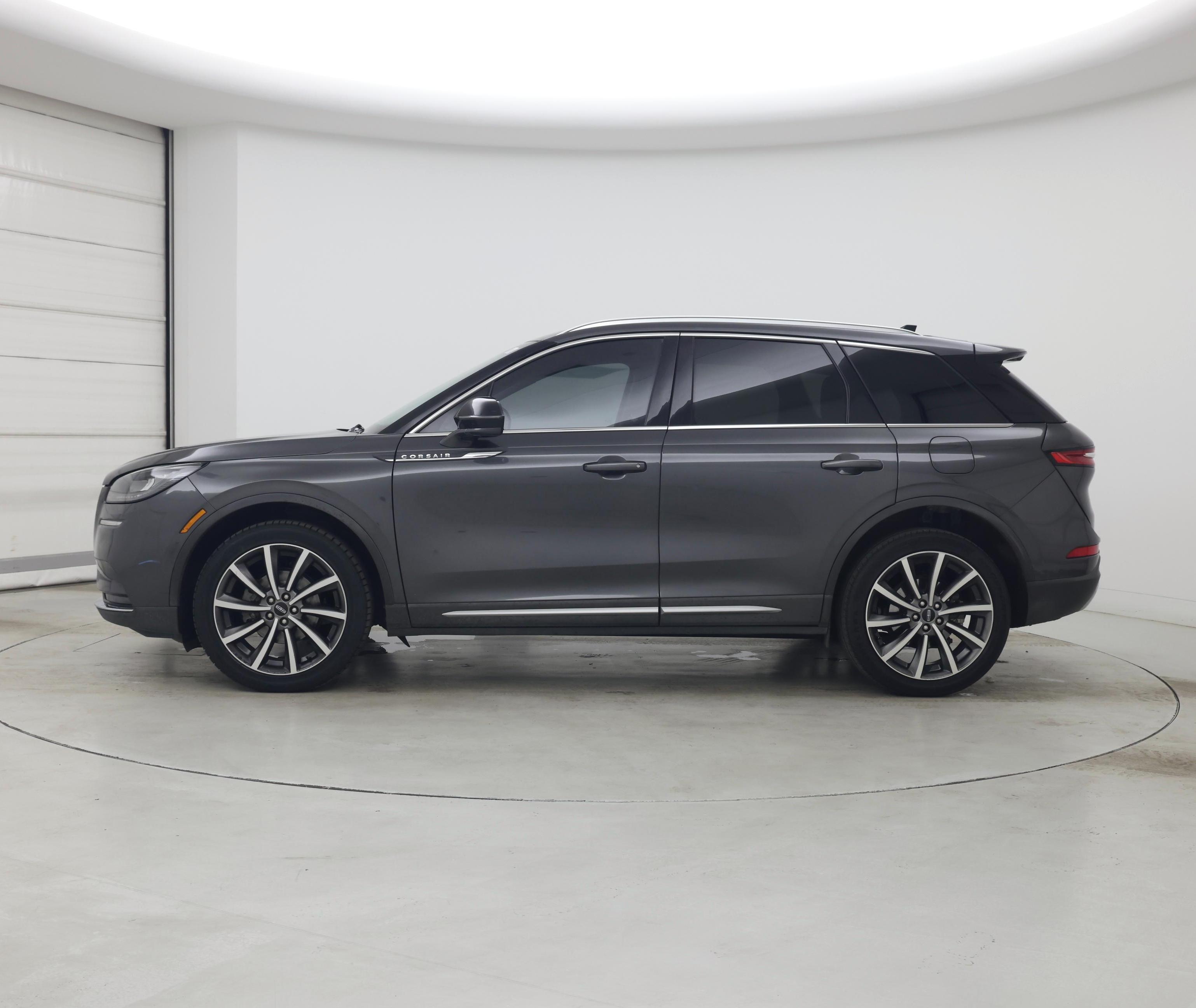 Thumbnail: 2020 Lincoln Corsair - 3