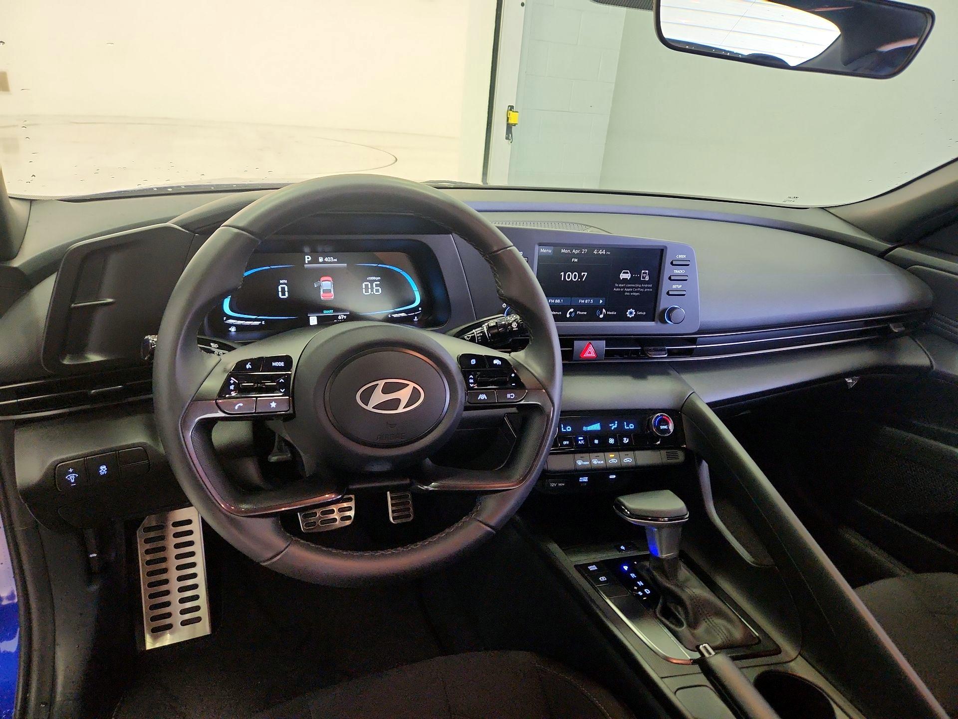 Thumbnail: 2025 Hyundai Elantra - 9