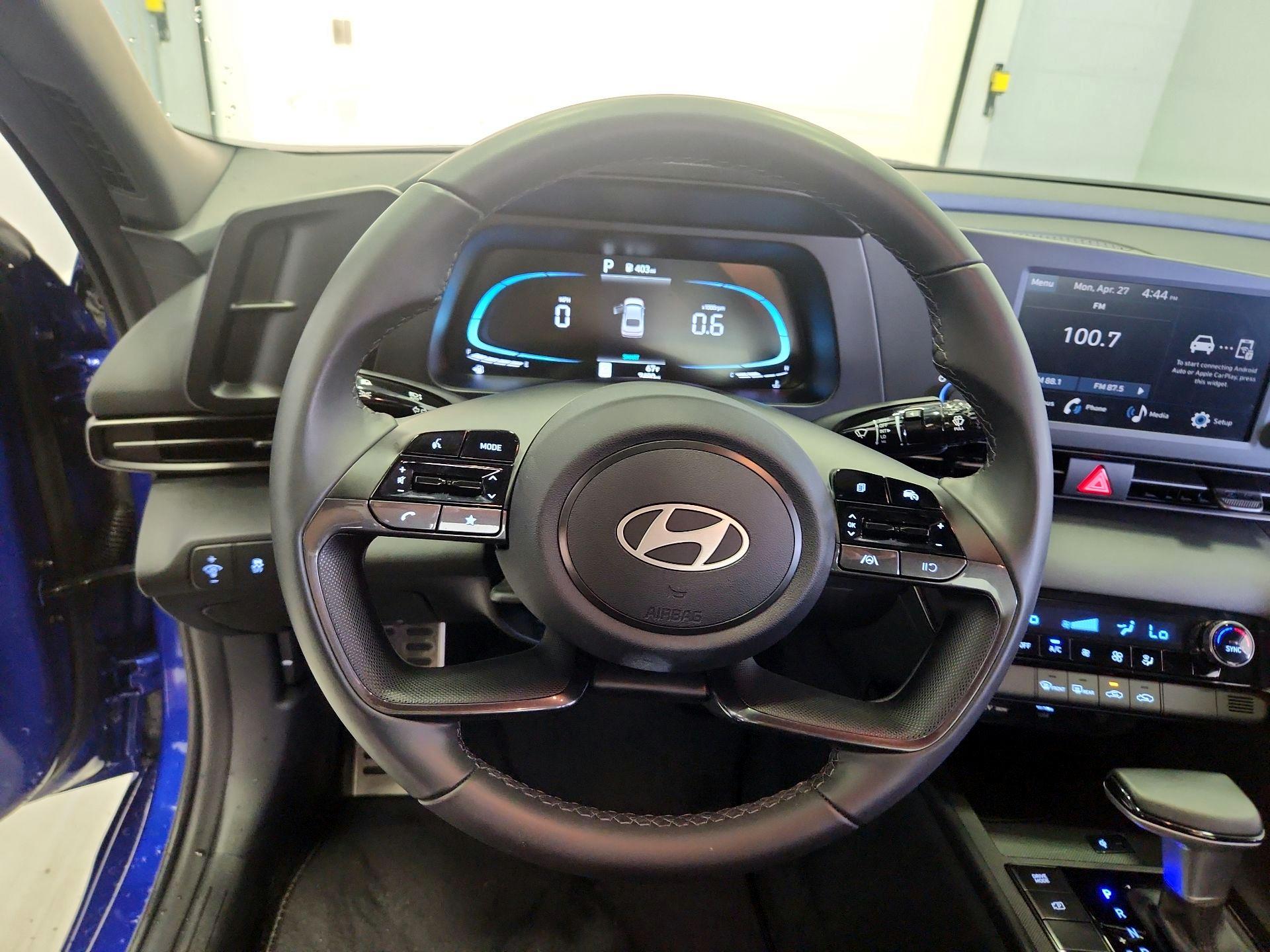 Thumbnail: 2025 Hyundai Elantra - 10