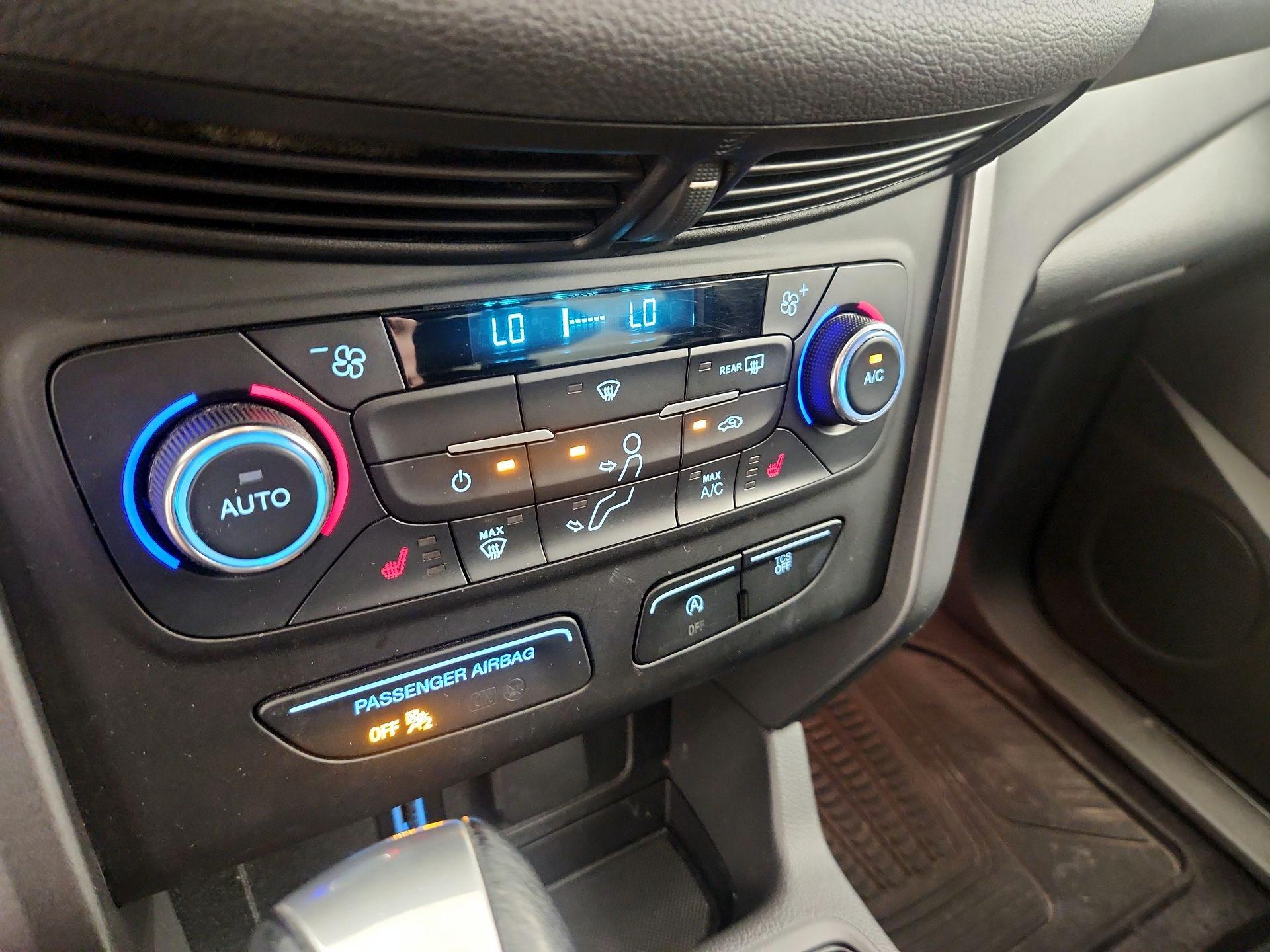 Thumbnail: 2017 Ford Escape - 14