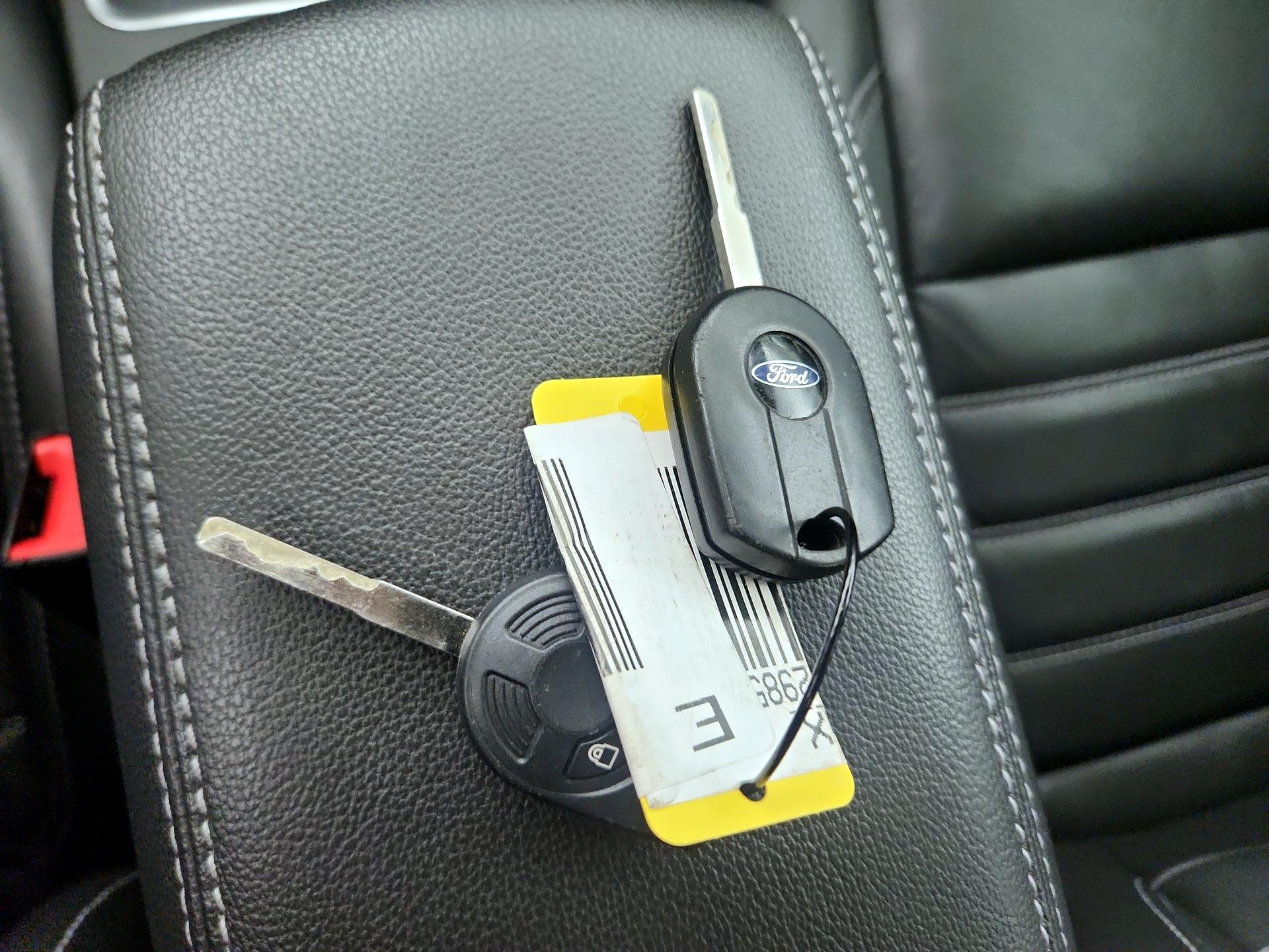 Thumbnail: 2017 Ford Escape - 20