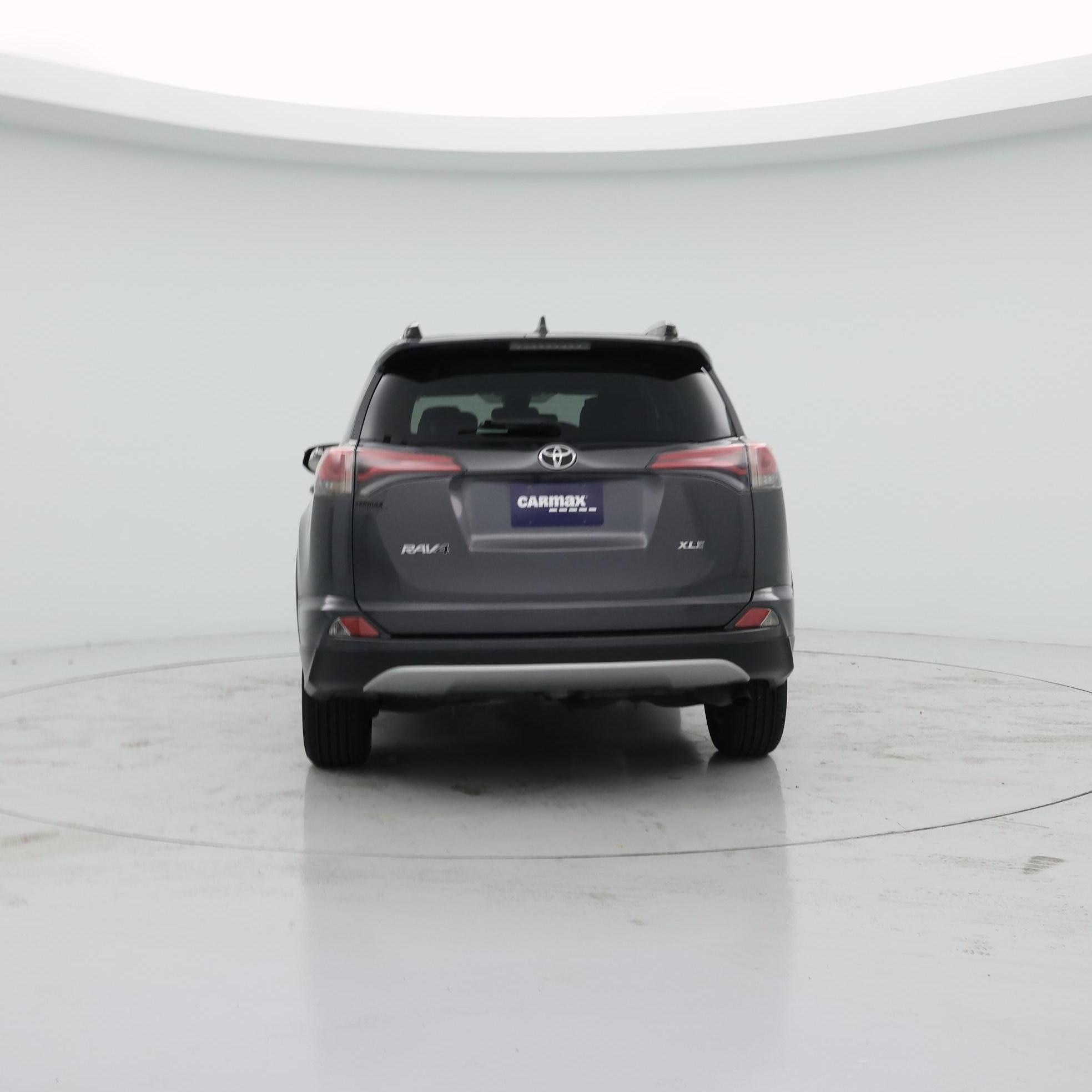 Thumbnail: 2017 Toyota RAV4 - 6