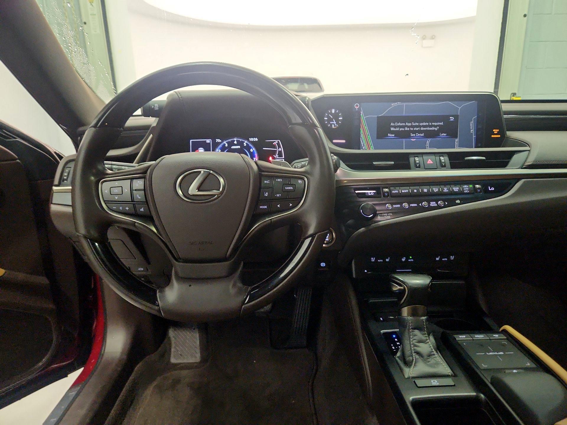 Thumbnail: 2019 Lexus ES - 9