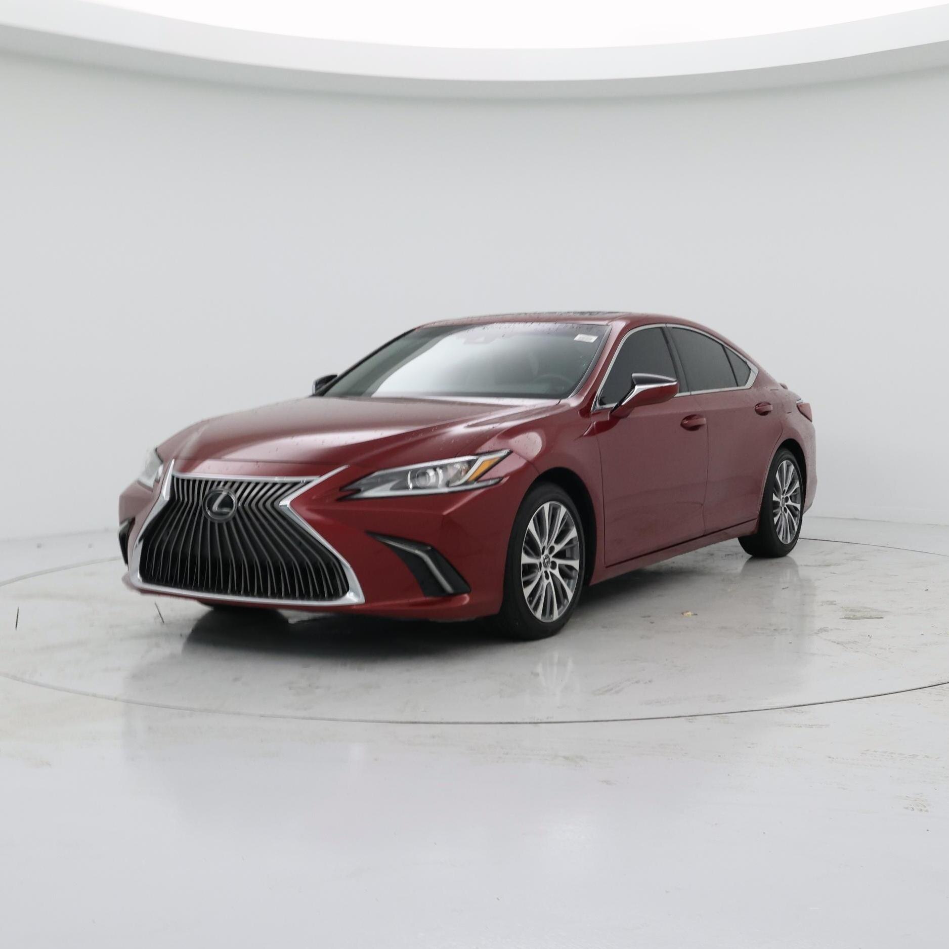 Thumbnail: 2019 Lexus ES - 4