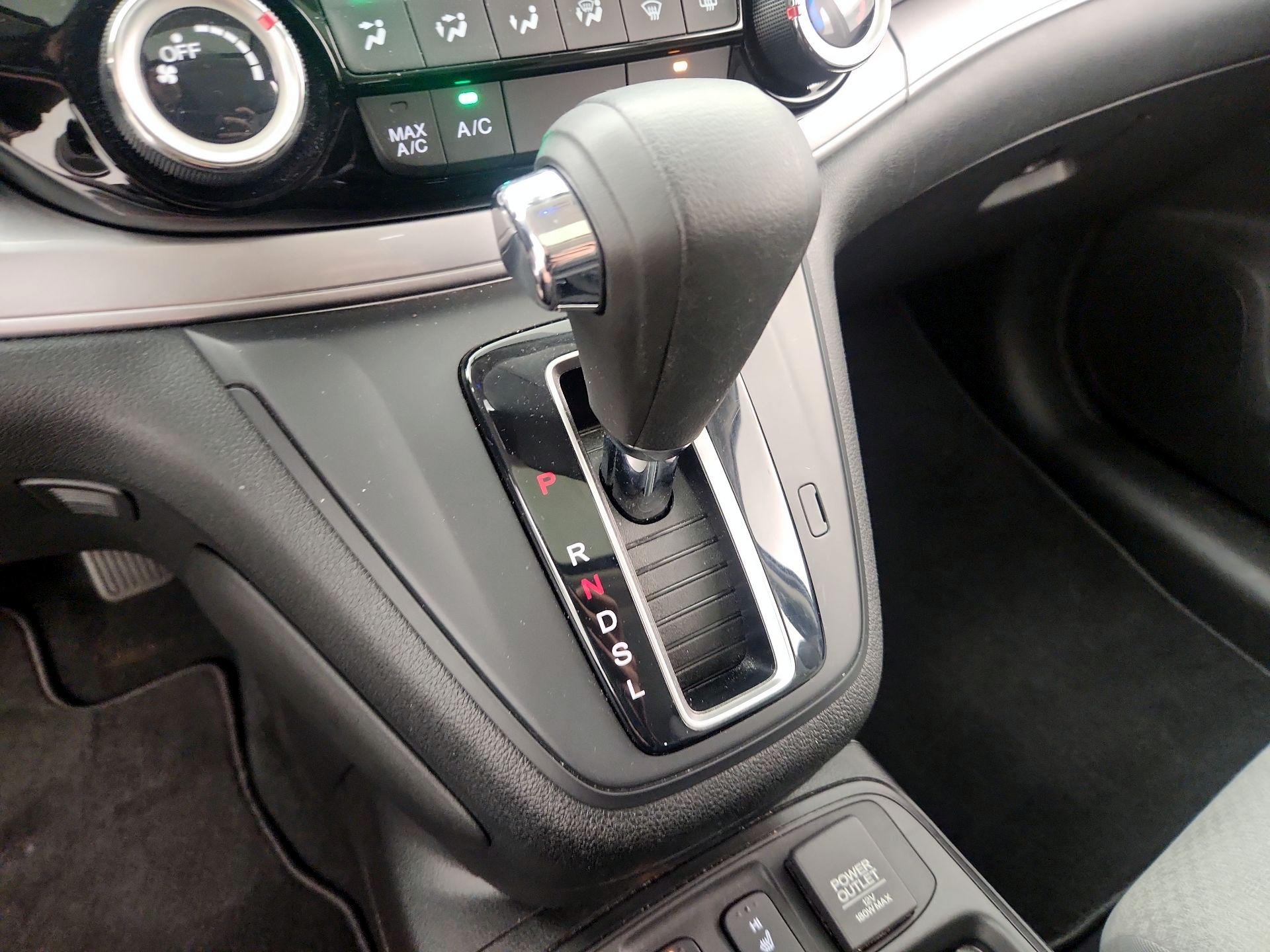 Thumbnail: 2015 Honda CR-V - 17