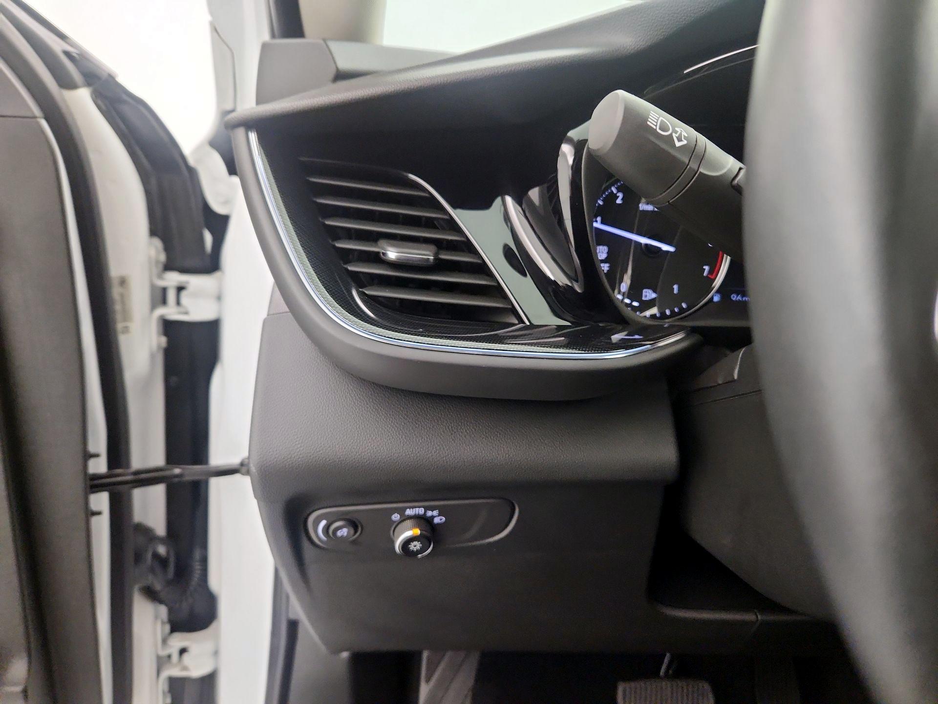 Thumbnail: 2023 Buick Envision - 13