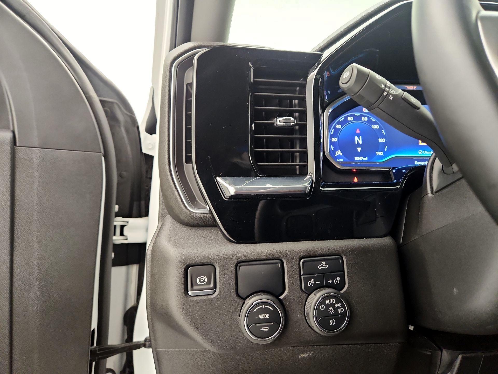 Thumbnail: 2024 Chevrolet Silverado 1500 - 13