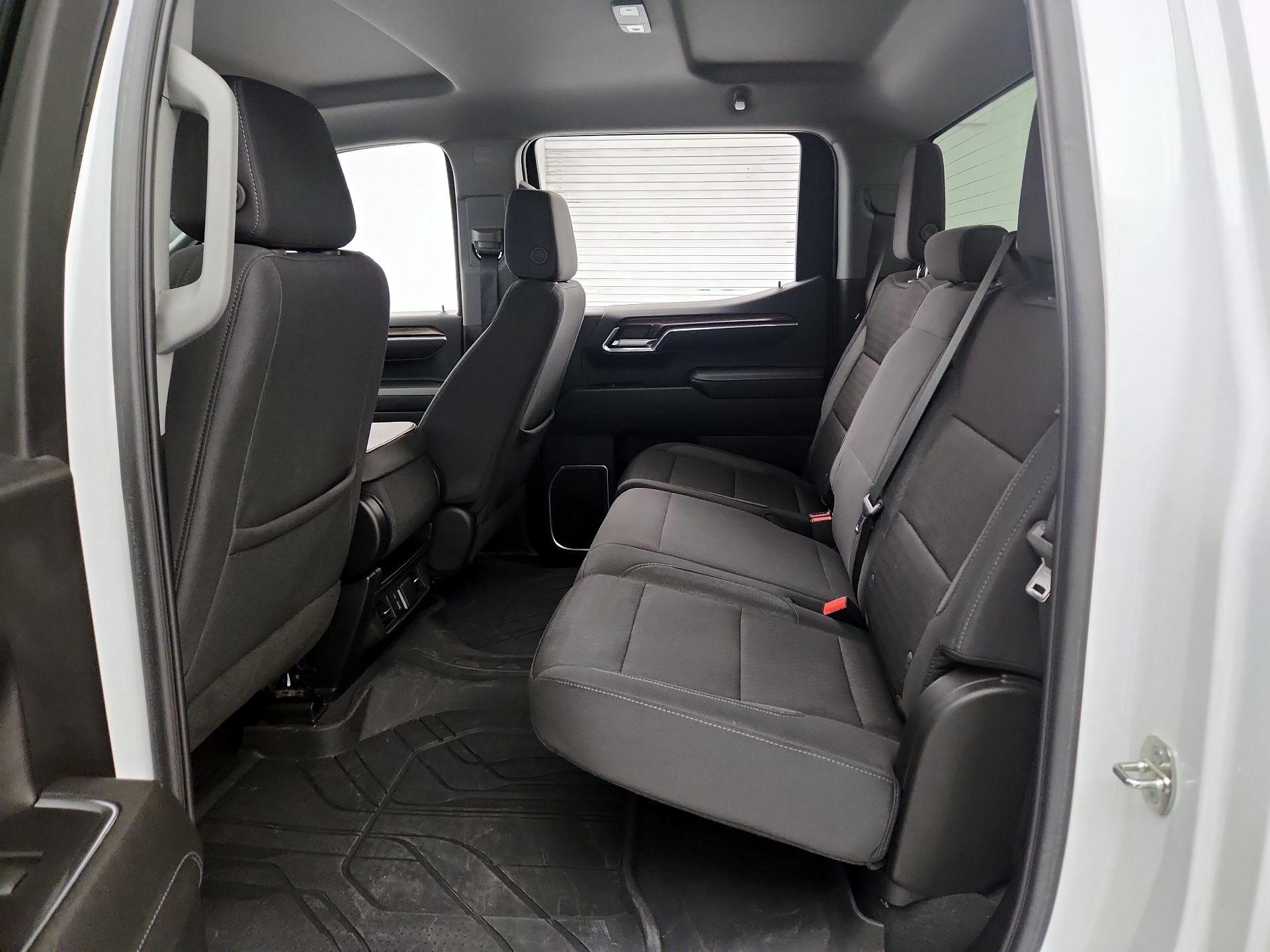 Thumbnail: 2024 Chevrolet Silverado 1500 - 20