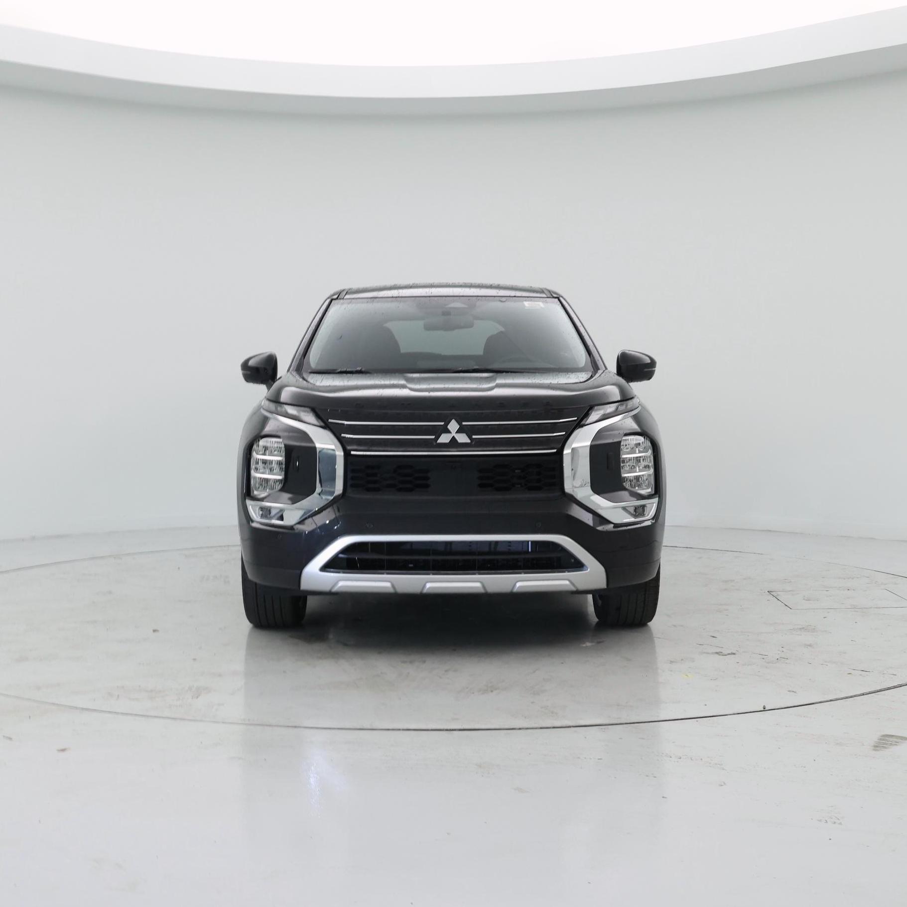 Thumbnail: 2025 Mitsubishi Outlander - 5