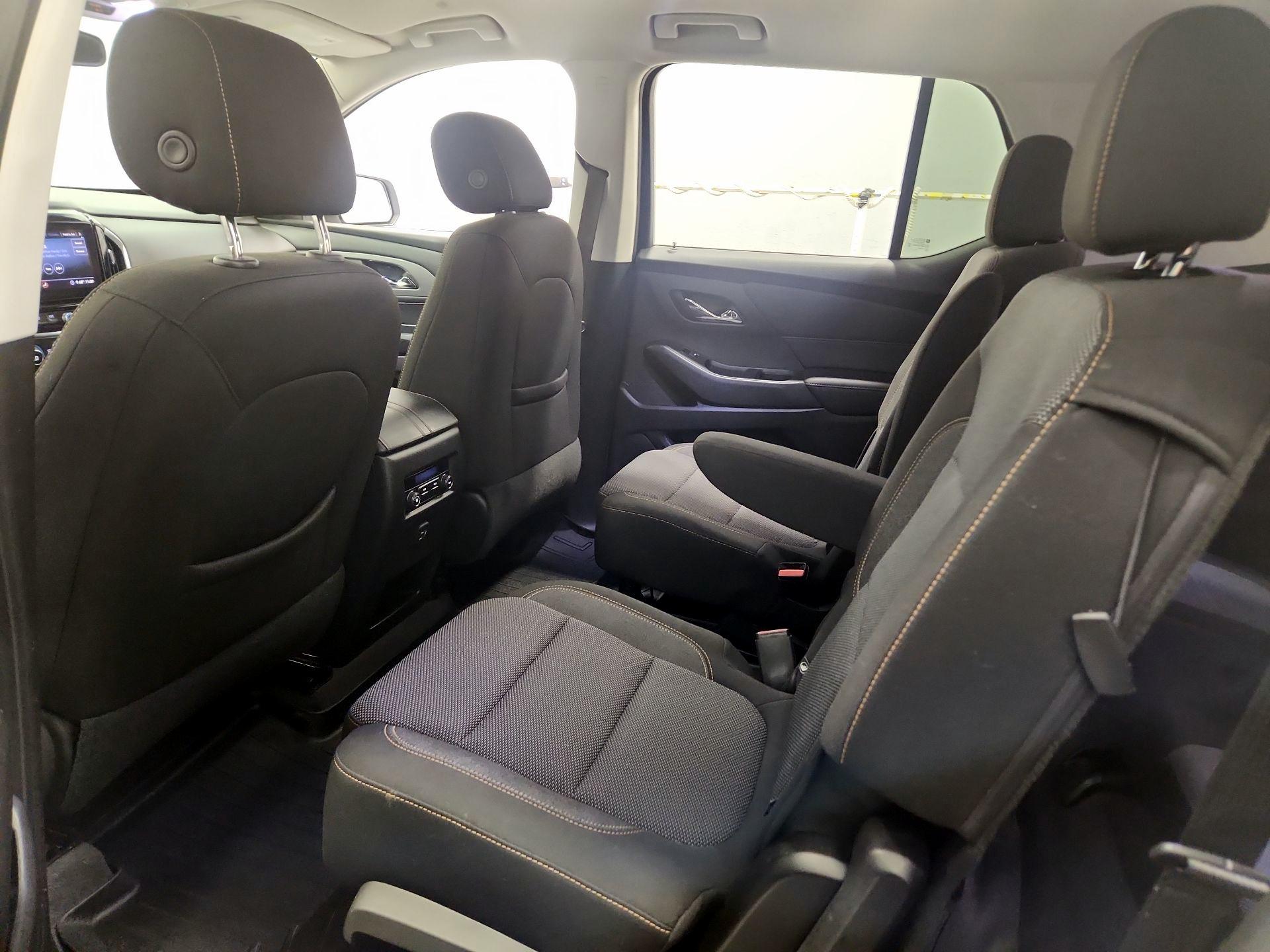 Thumbnail: 2021 Chevrolet Traverse - 20