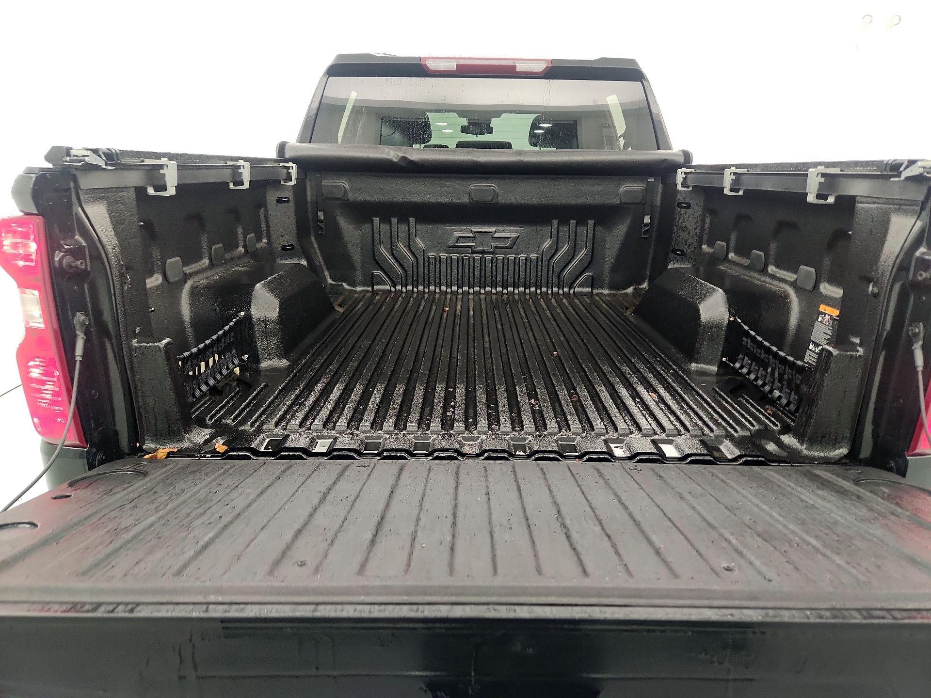 Thumbnail: 2023 Chevrolet Silverado 1500 - 20