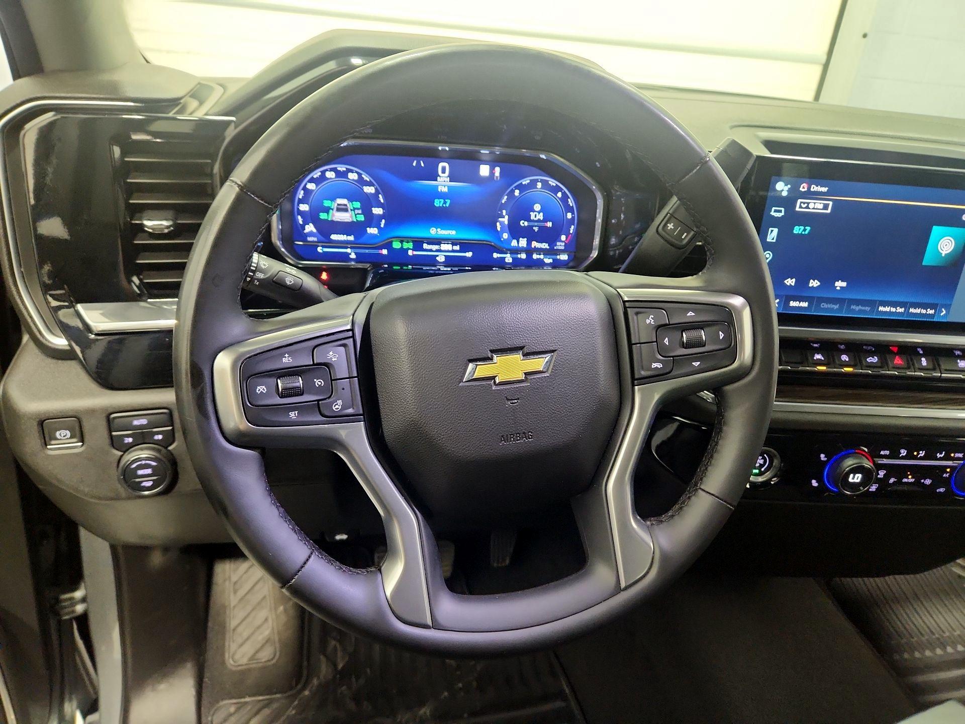 Thumbnail: 2023 Chevrolet Silverado 1500 - 10