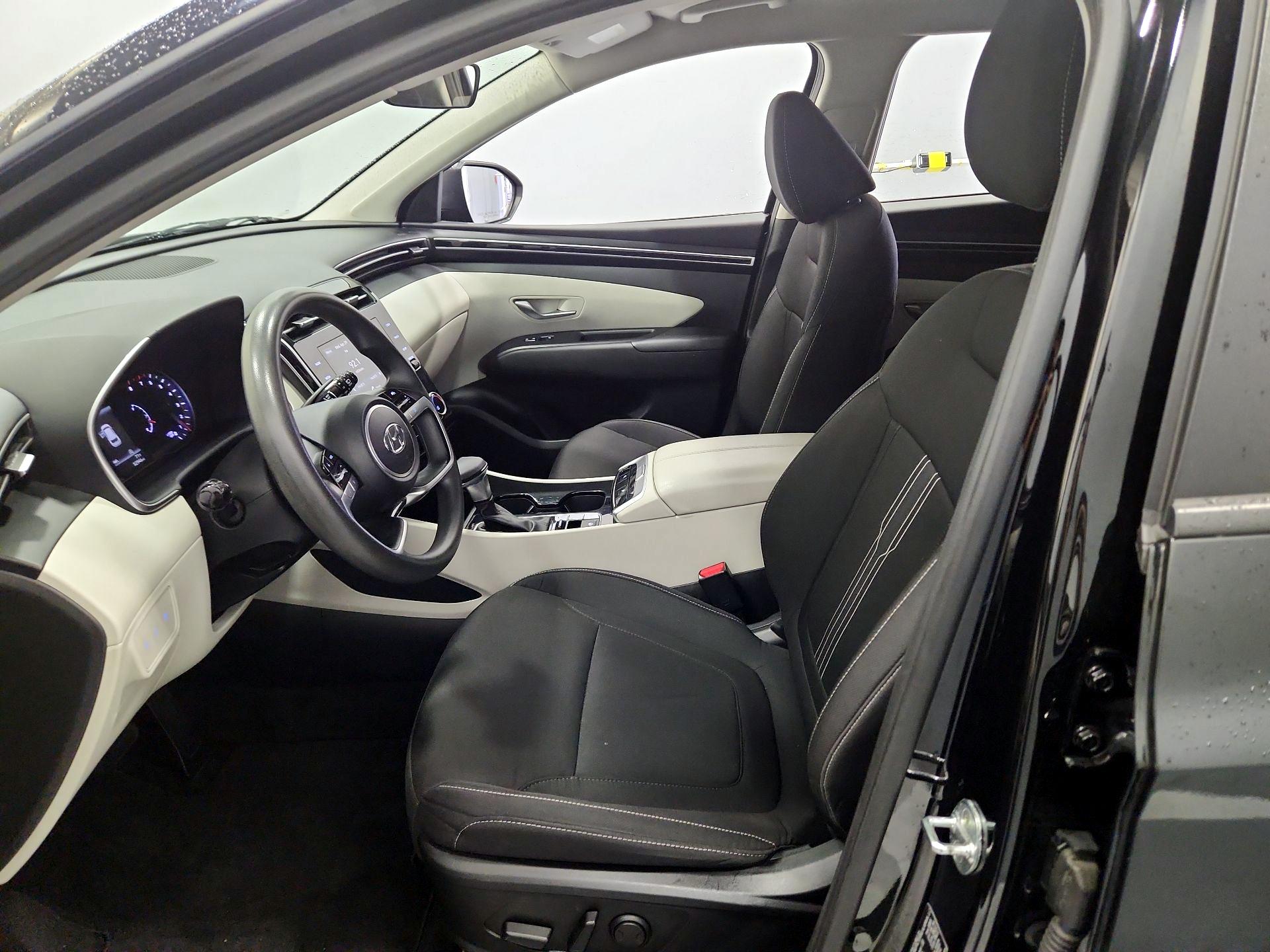 Thumbnail: 2023 Hyundai Tucson - 11