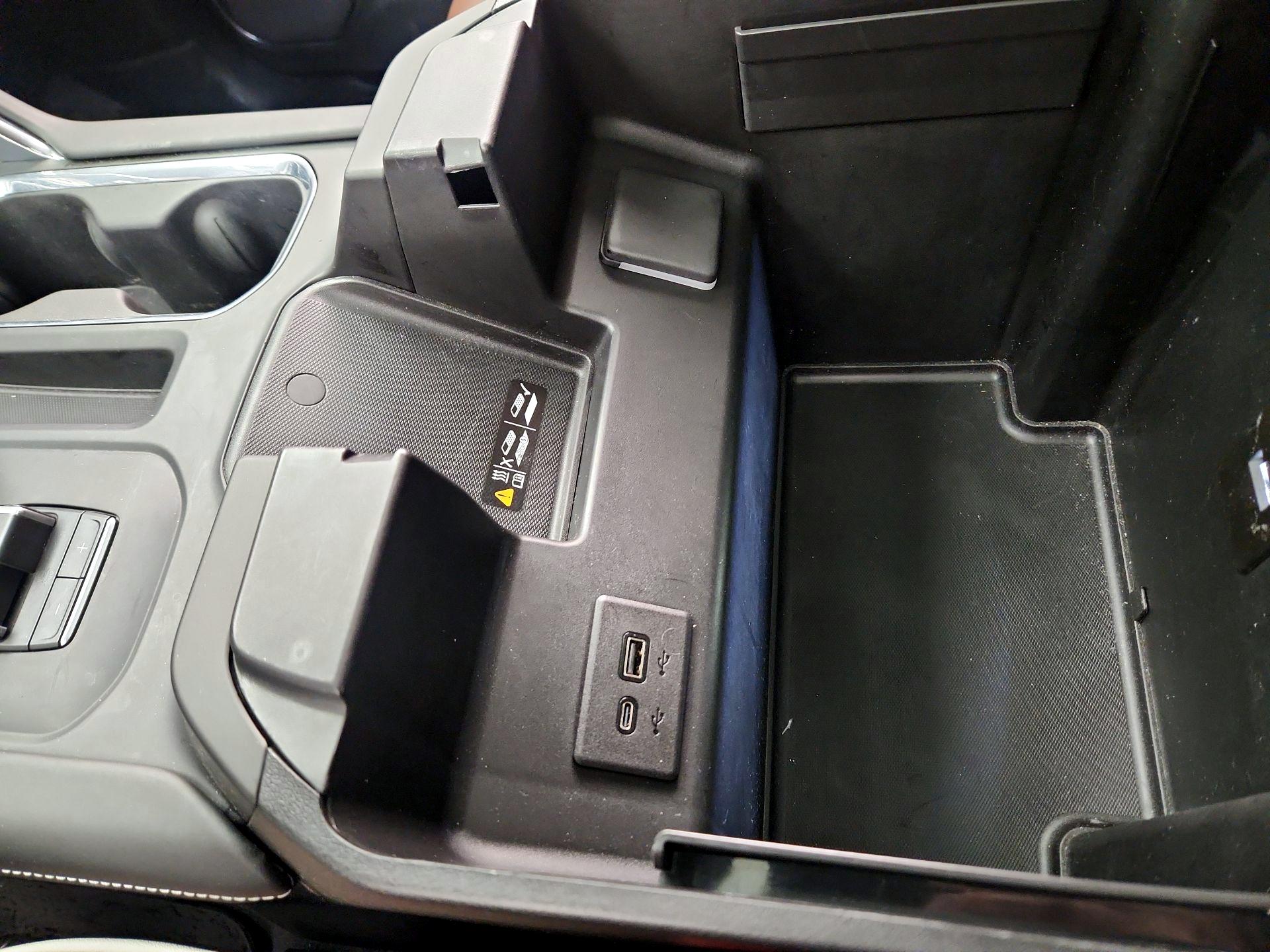 Thumbnail: 2025 GMC Sierra 2500 - 19