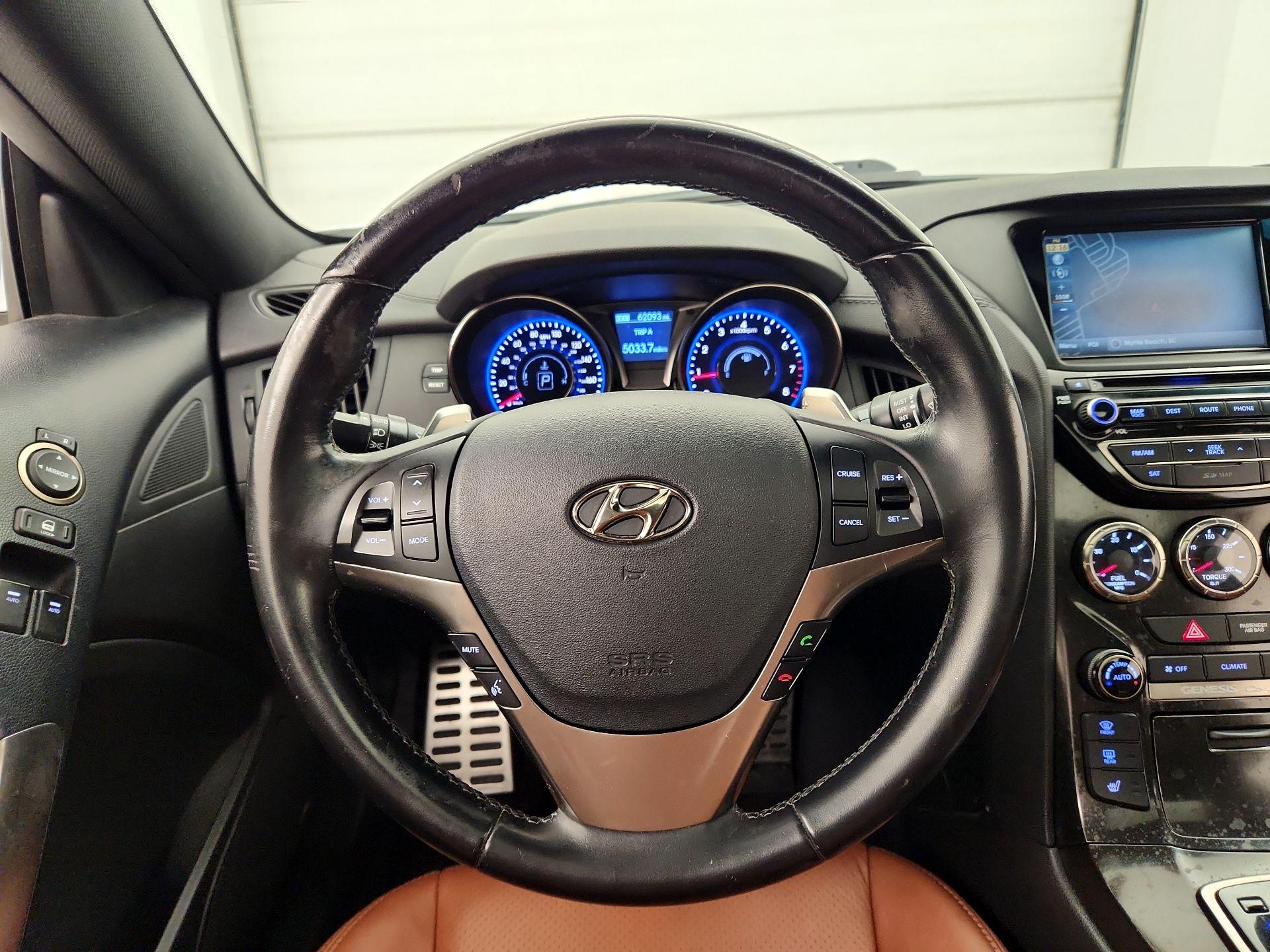 Thumbnail: 2016 Hyundai Genesis - 10