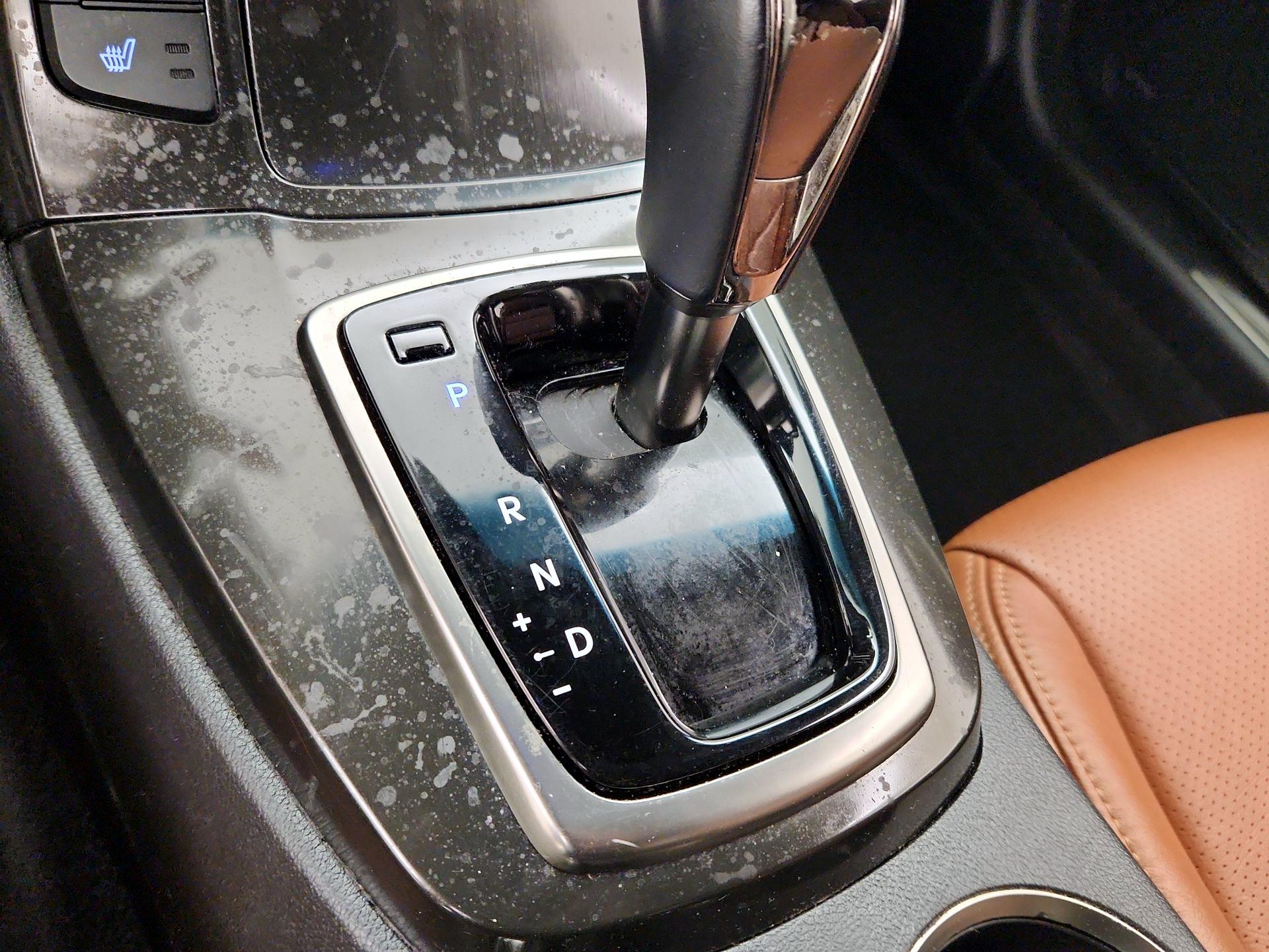 Thumbnail: 2016 Hyundai Genesis - 17