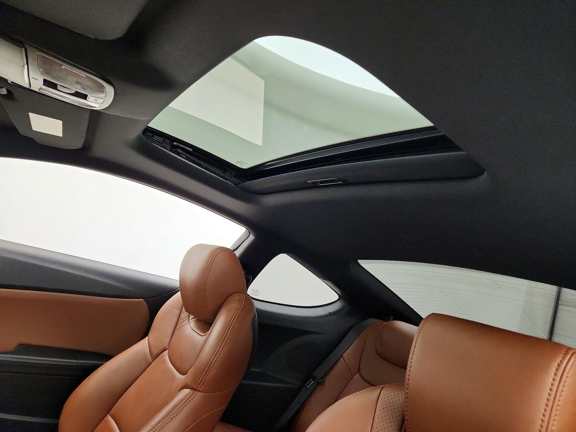 Thumbnail: 2016 Hyundai Genesis - 19
