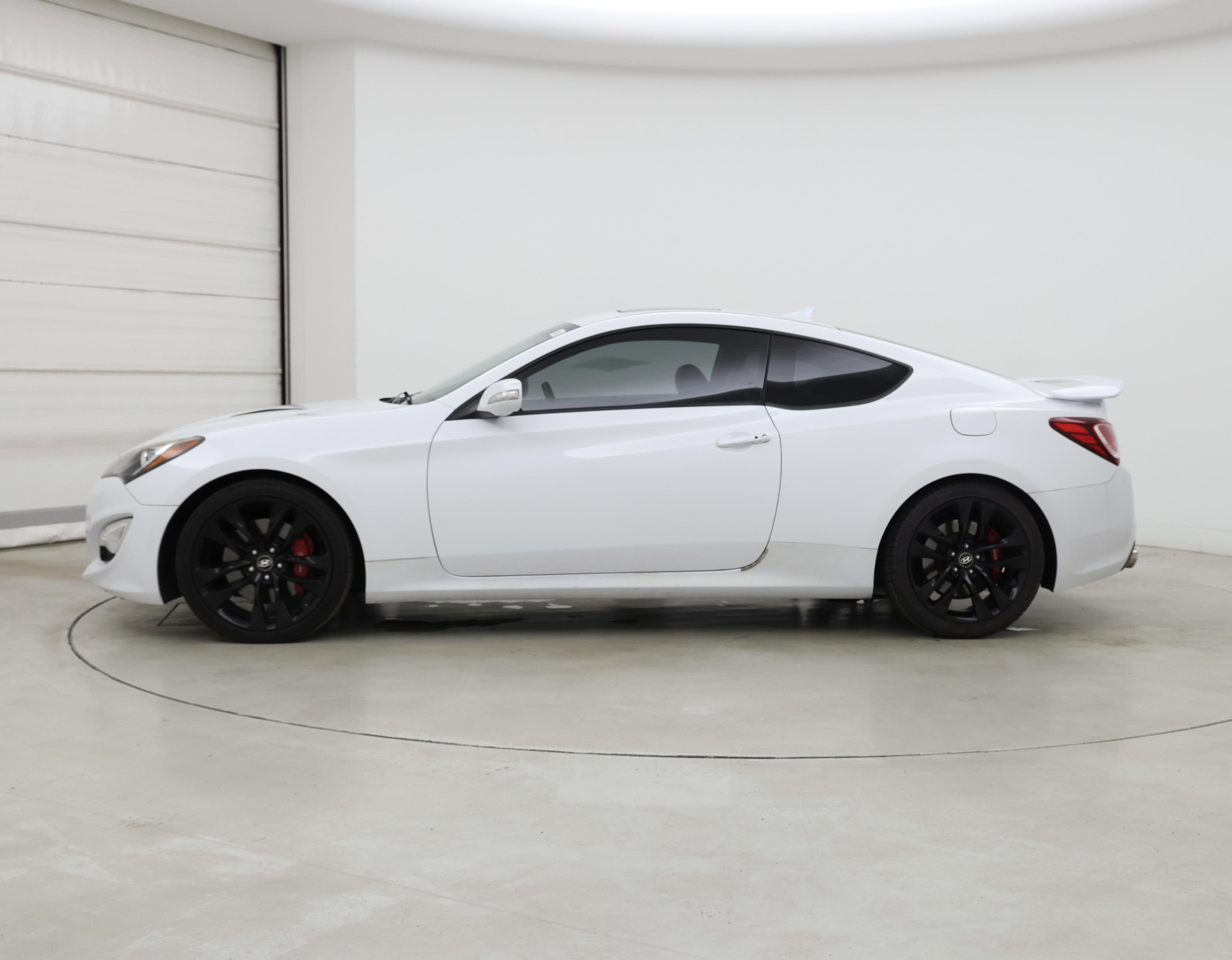 Thumbnail: 2016 Hyundai Genesis - 3