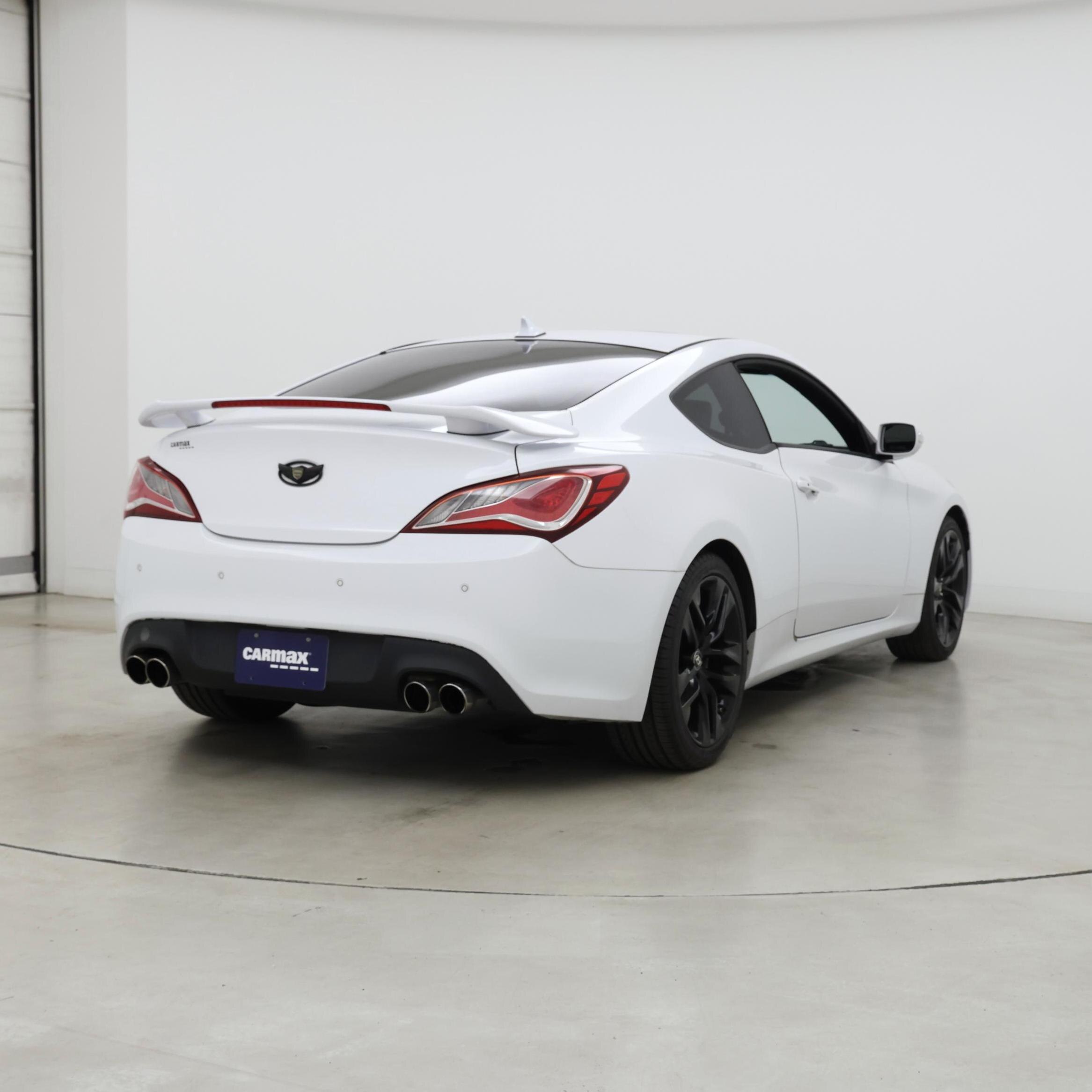 Thumbnail: 2016 Hyundai Genesis - 8