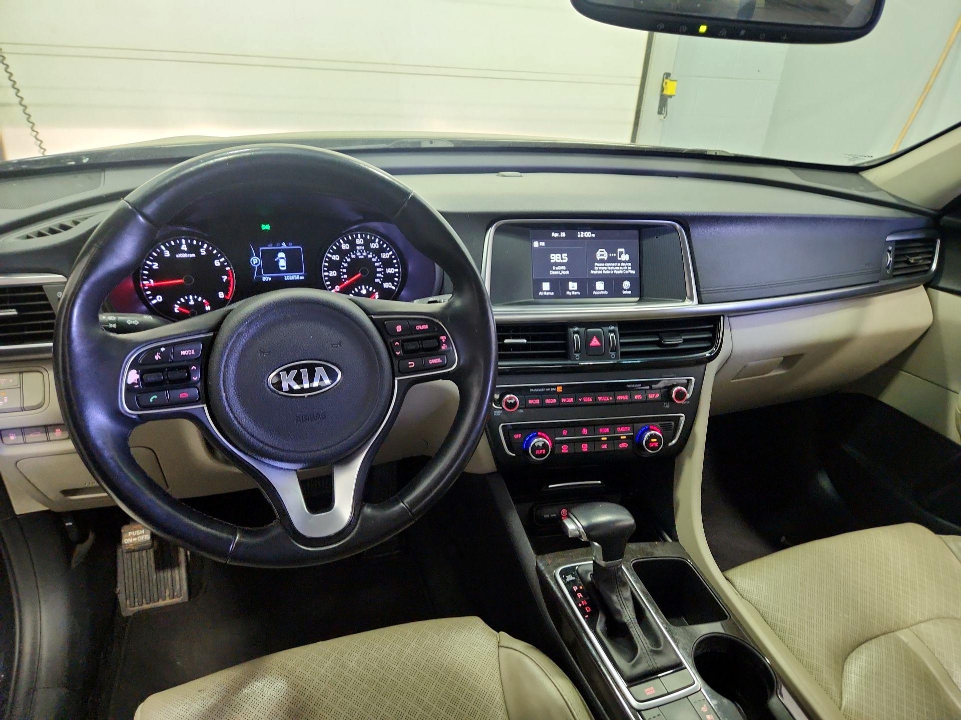 Thumbnail: 2018 Kia Optima - 9