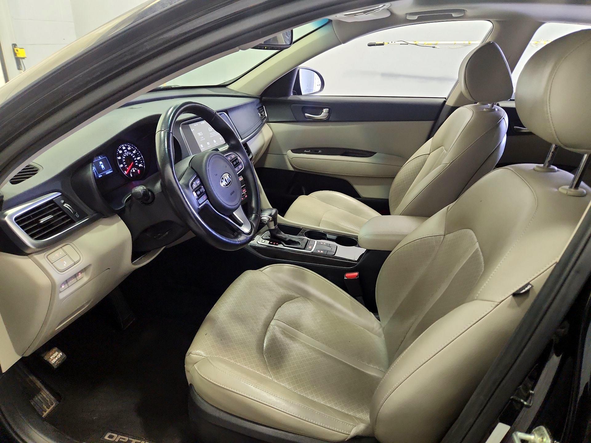 Thumbnail: 2018 Kia Optima - 11