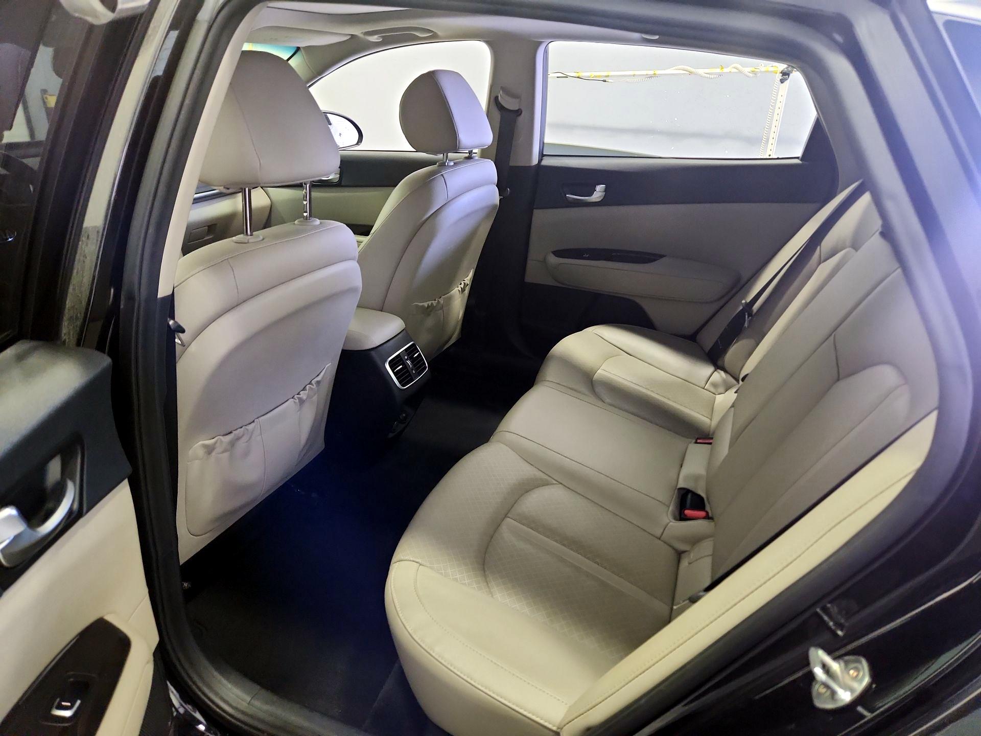 Thumbnail: 2018 Kia Optima - 20