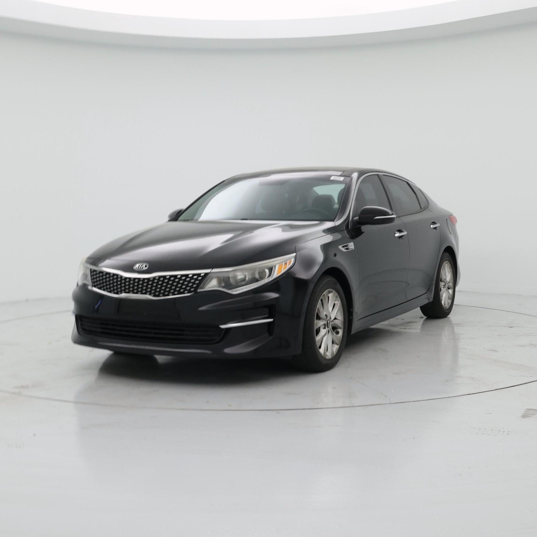Thumbnail: 2018 Kia Optima - 4