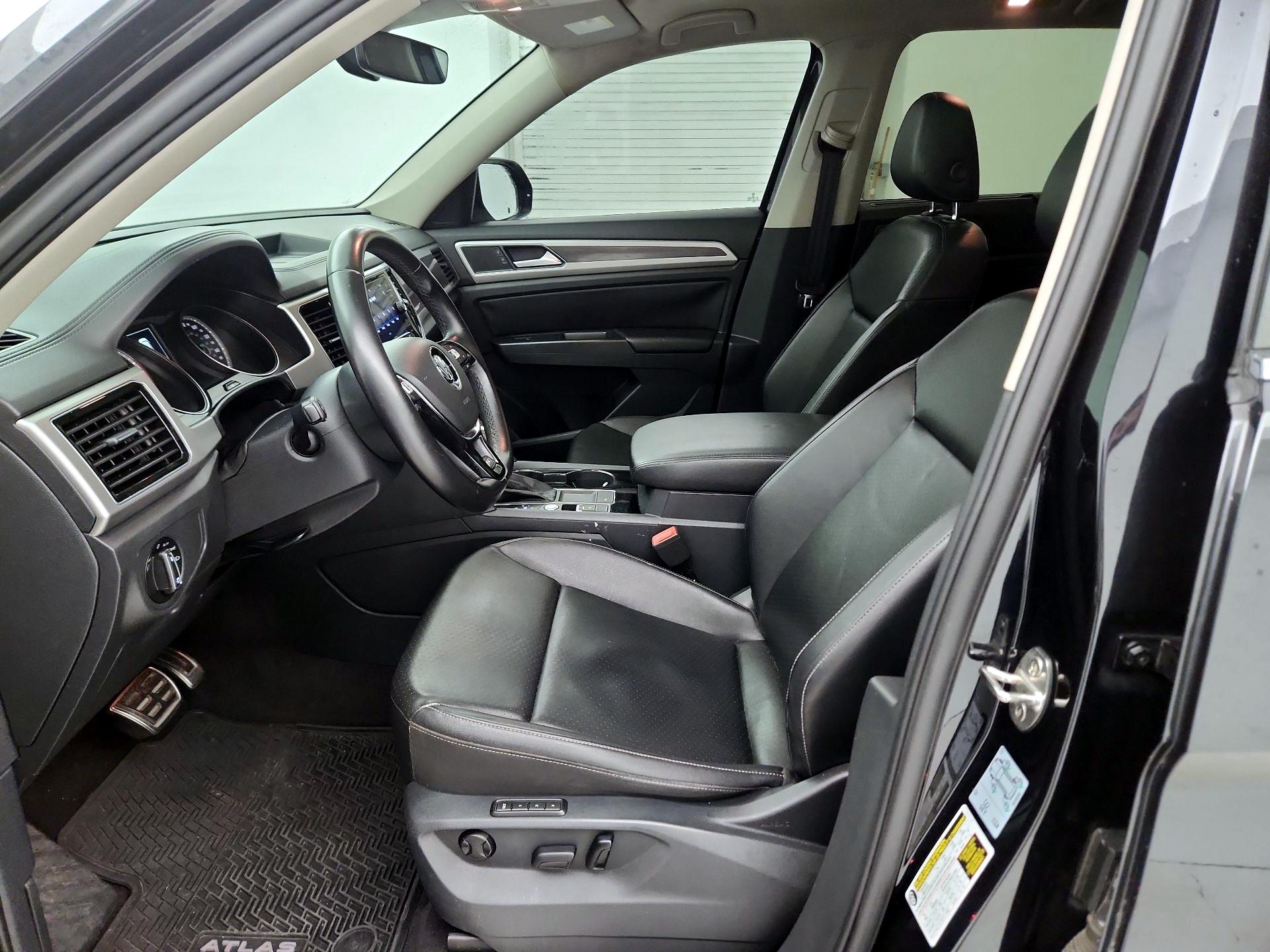 Thumbnail: 2018 Volkswagen Atlas - 11