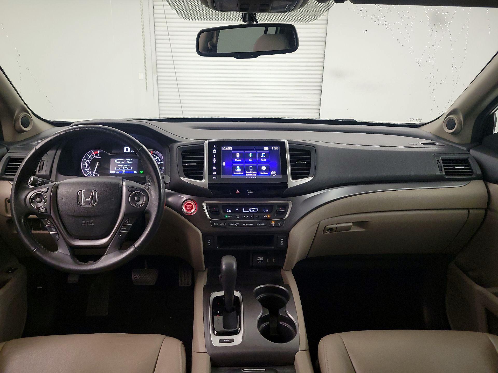 Thumbnail: 2018 Honda Pilot - 9