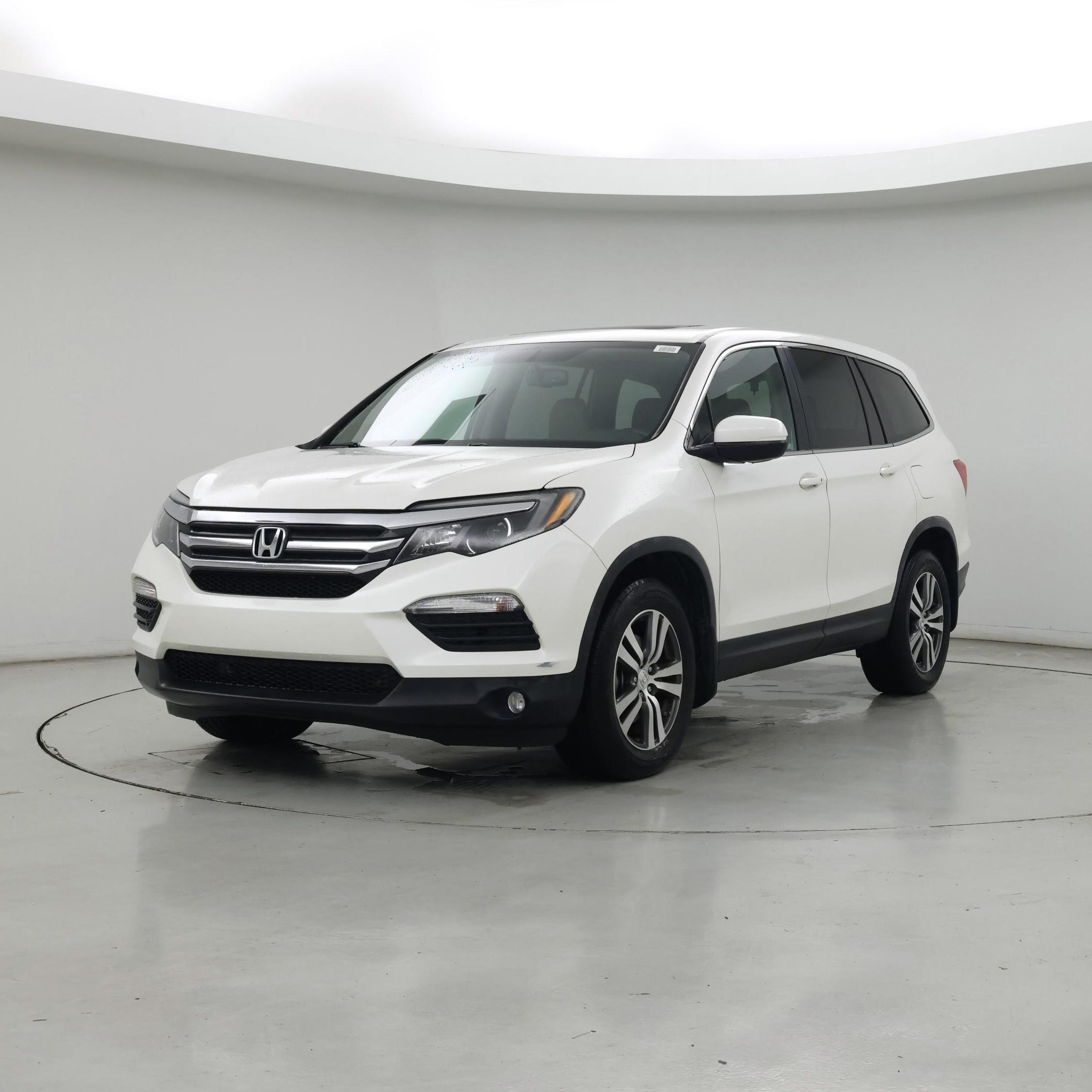 Thumbnail: 2018 Honda Pilot - 4