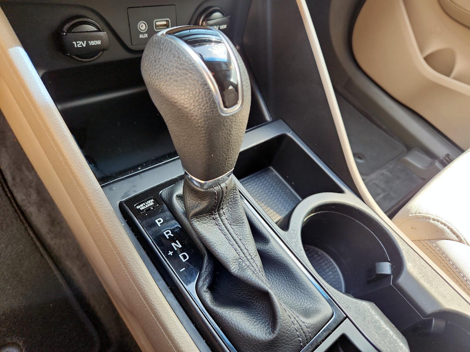 Thumbnail: 2019 Hyundai Tucson - 17