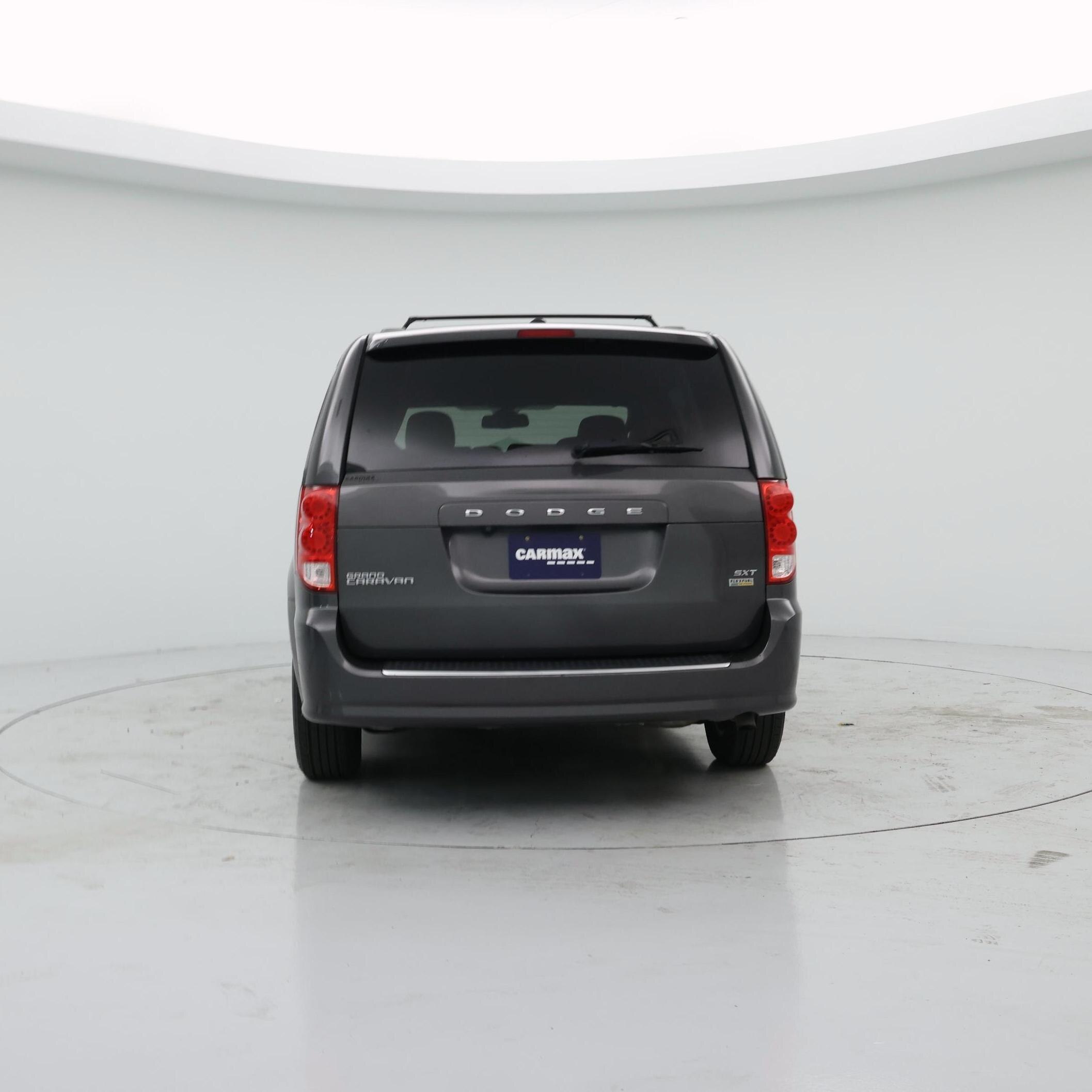 Thumbnail: 2019 Dodge Grand Caravan - 6