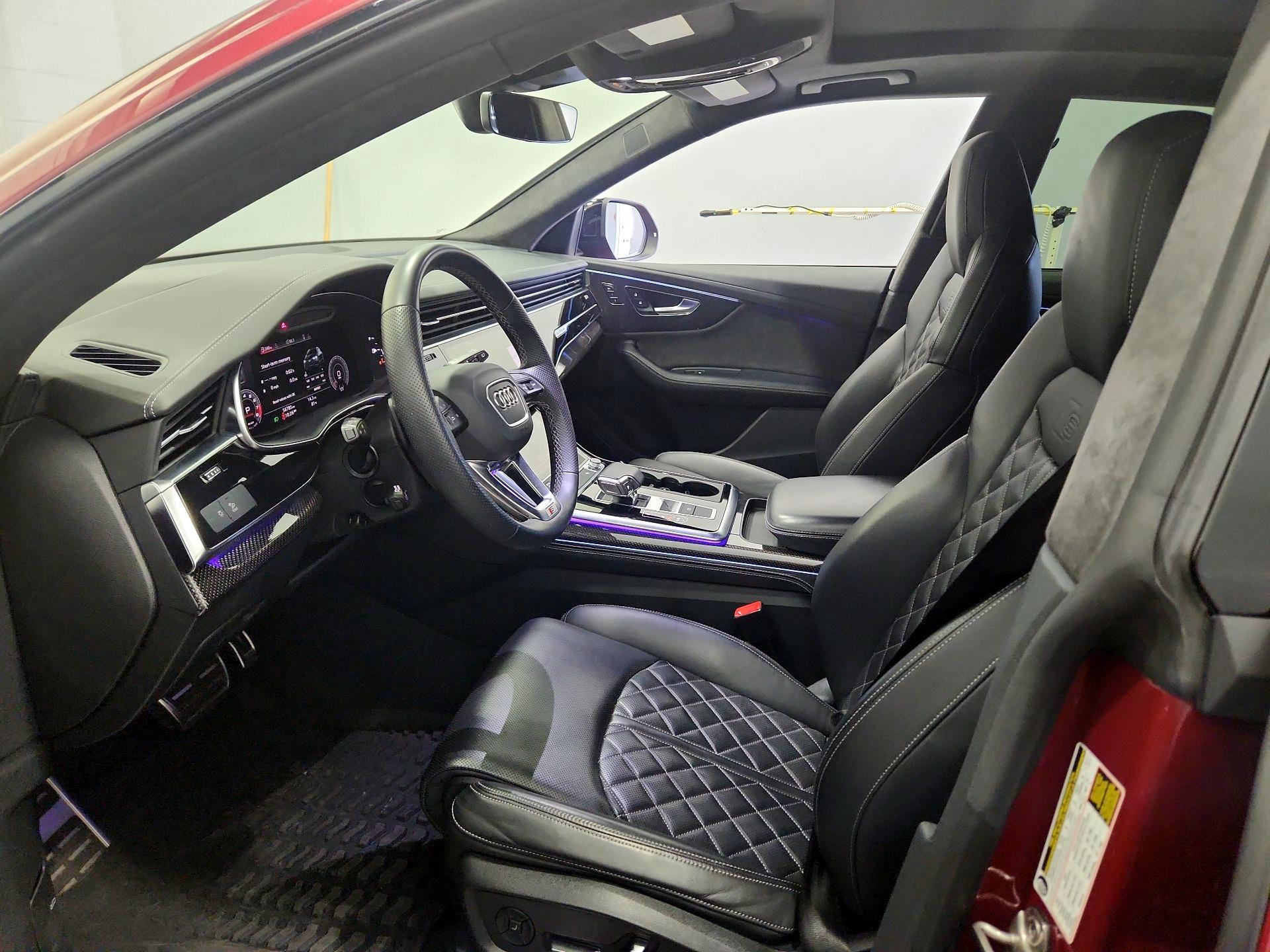 Thumbnail: 2022 Audi SQ8 - 11