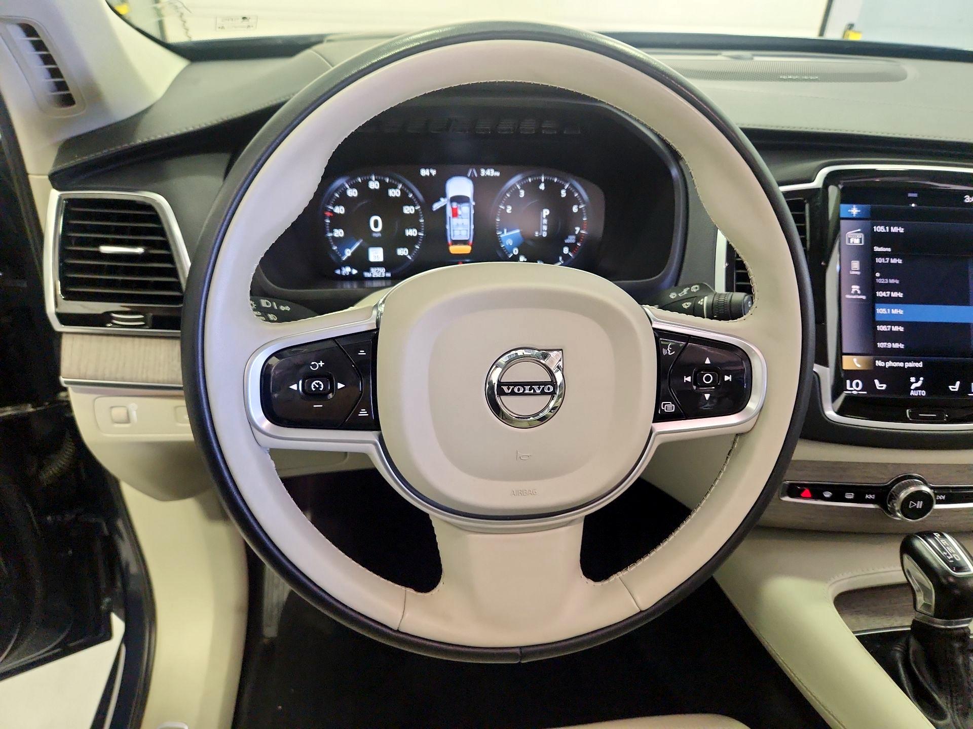 Thumbnail: 2022 Volvo XC90 - 10