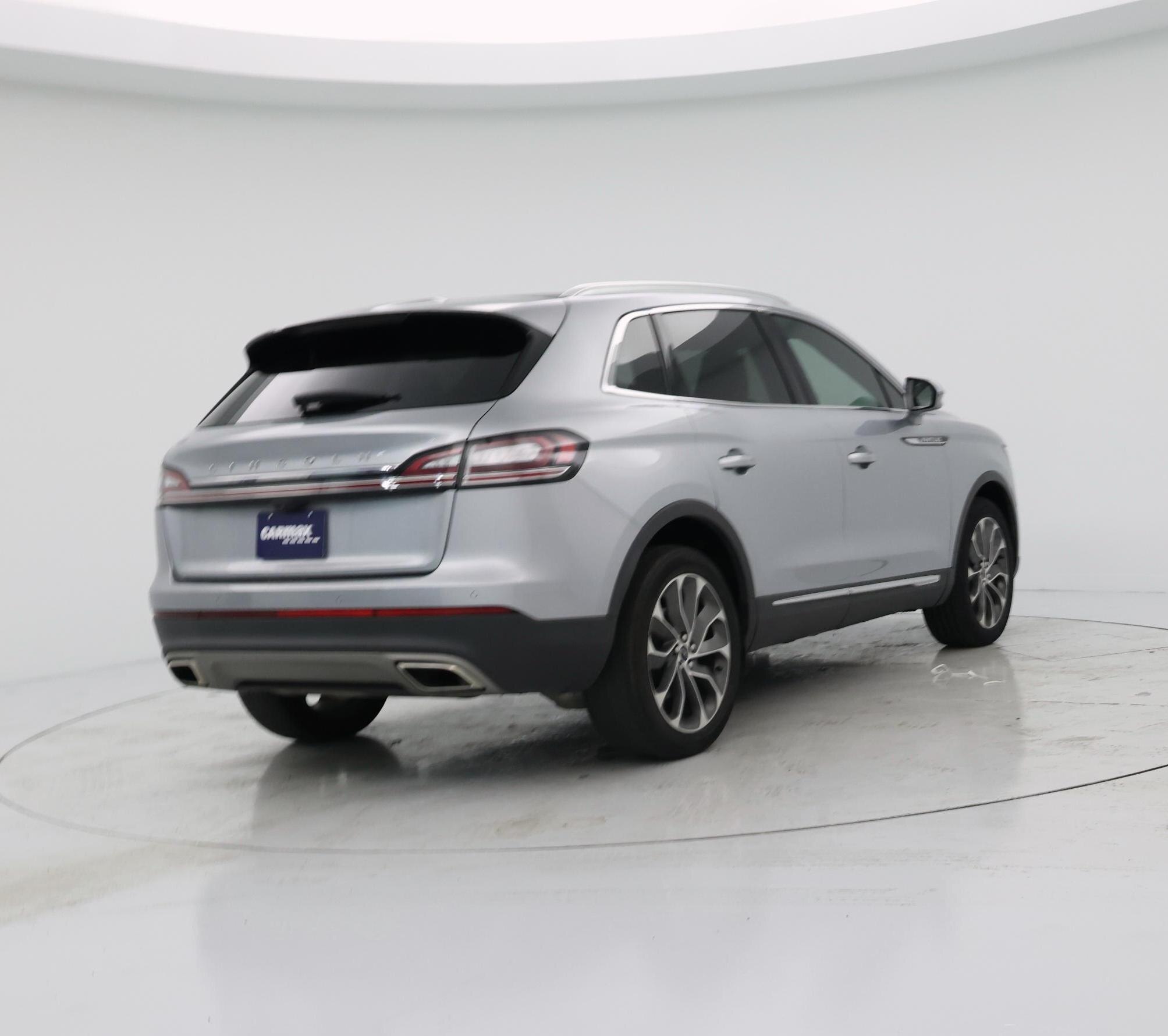 Thumbnail: 2022 Lincoln Nautilus - 8