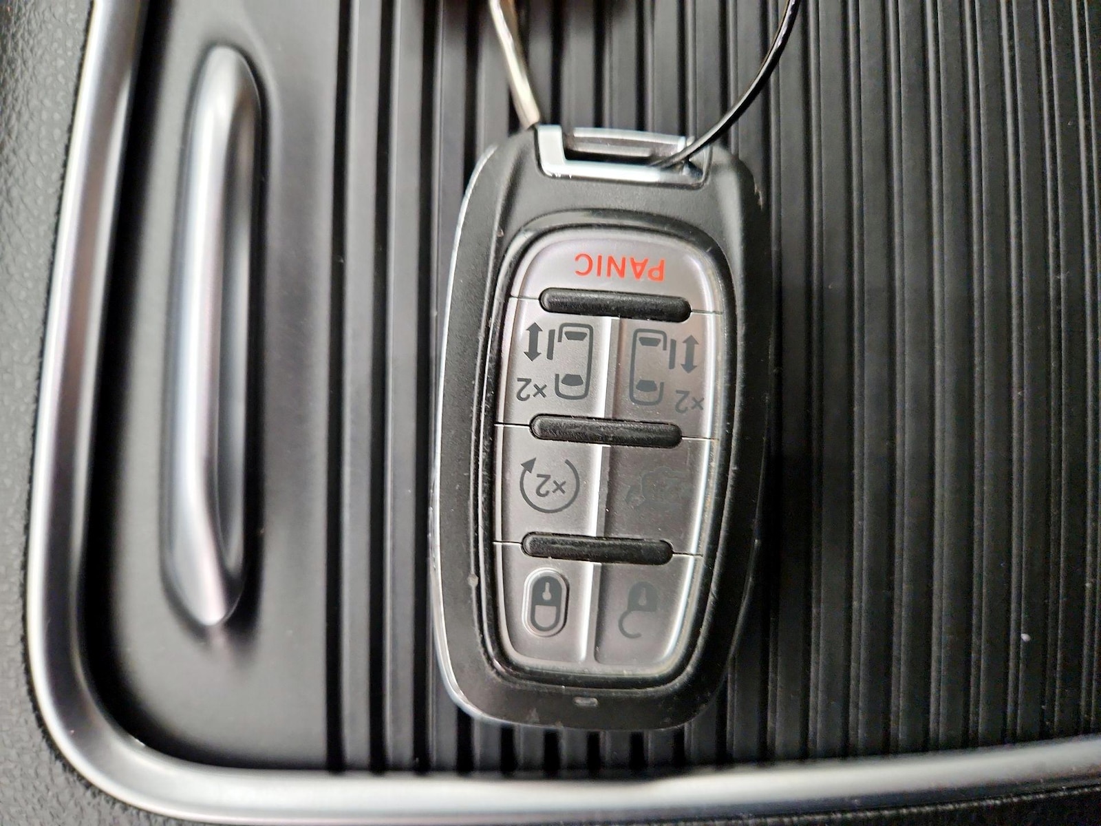 2023 Chrysler Pacifica Limited - Photo 27