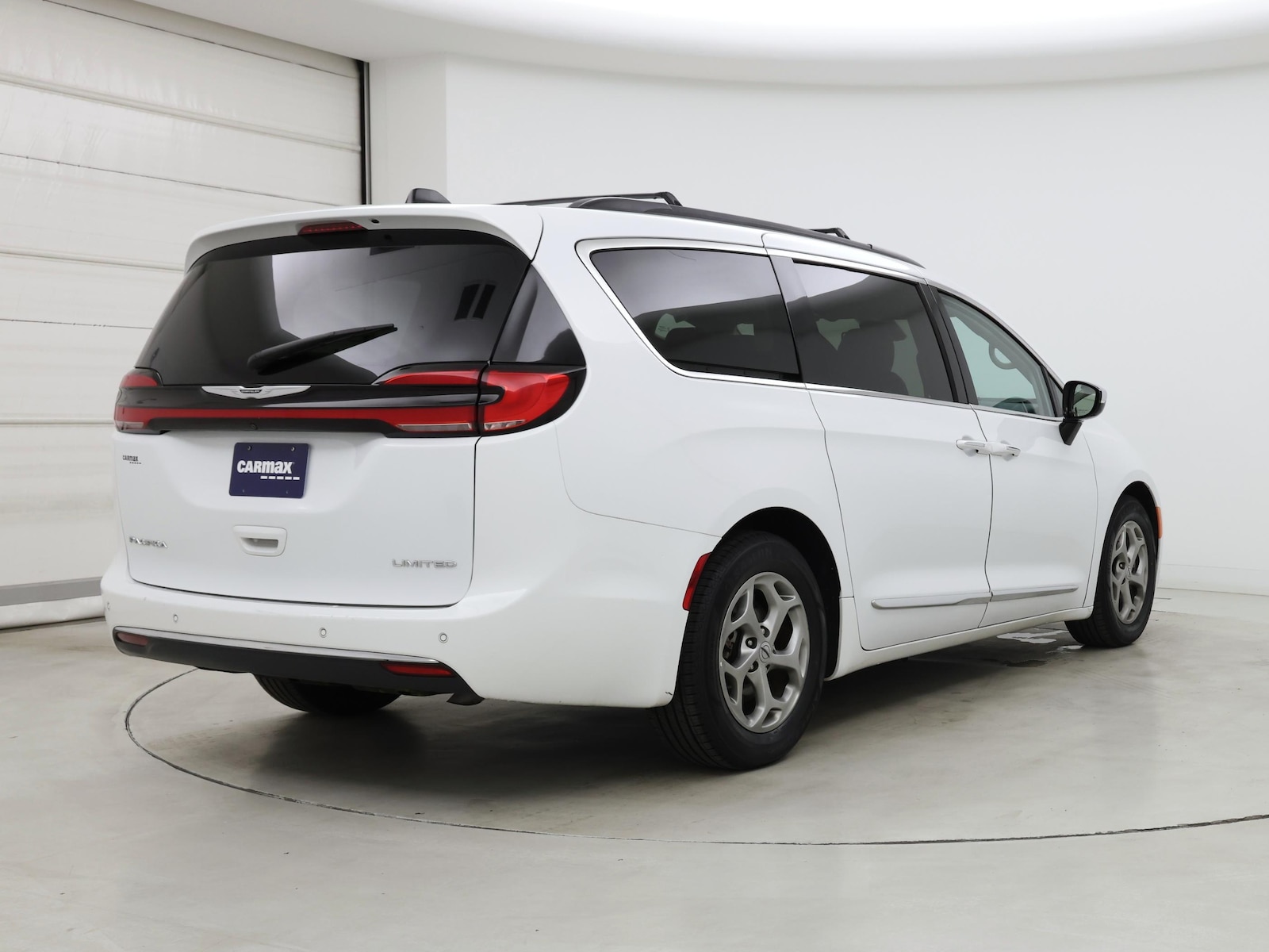 2023 Chrysler Pacifica Limited - Photo 9
