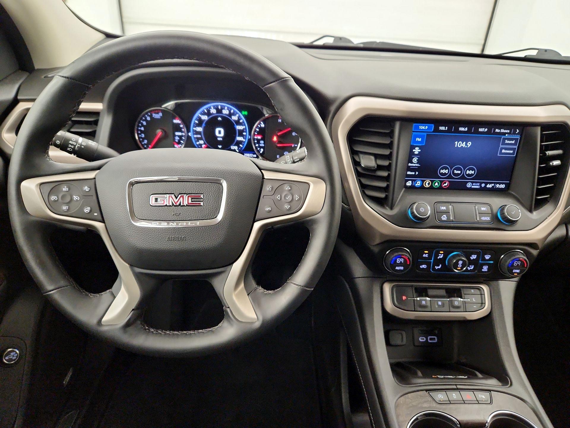 Thumbnail: 2023 GMC Acadia - 10
