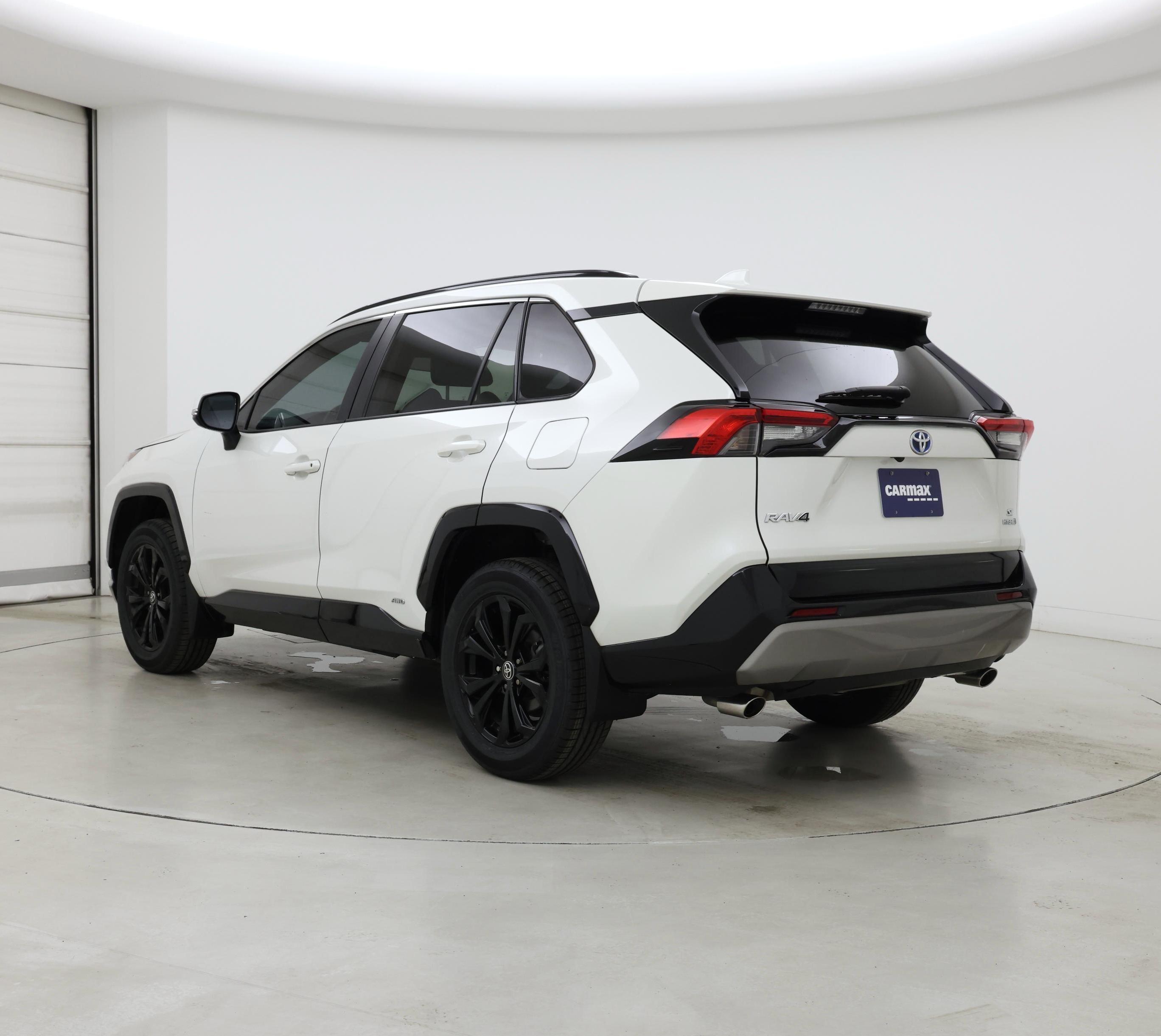 Thumbnail: 2022 Toyota RAV4 - 2