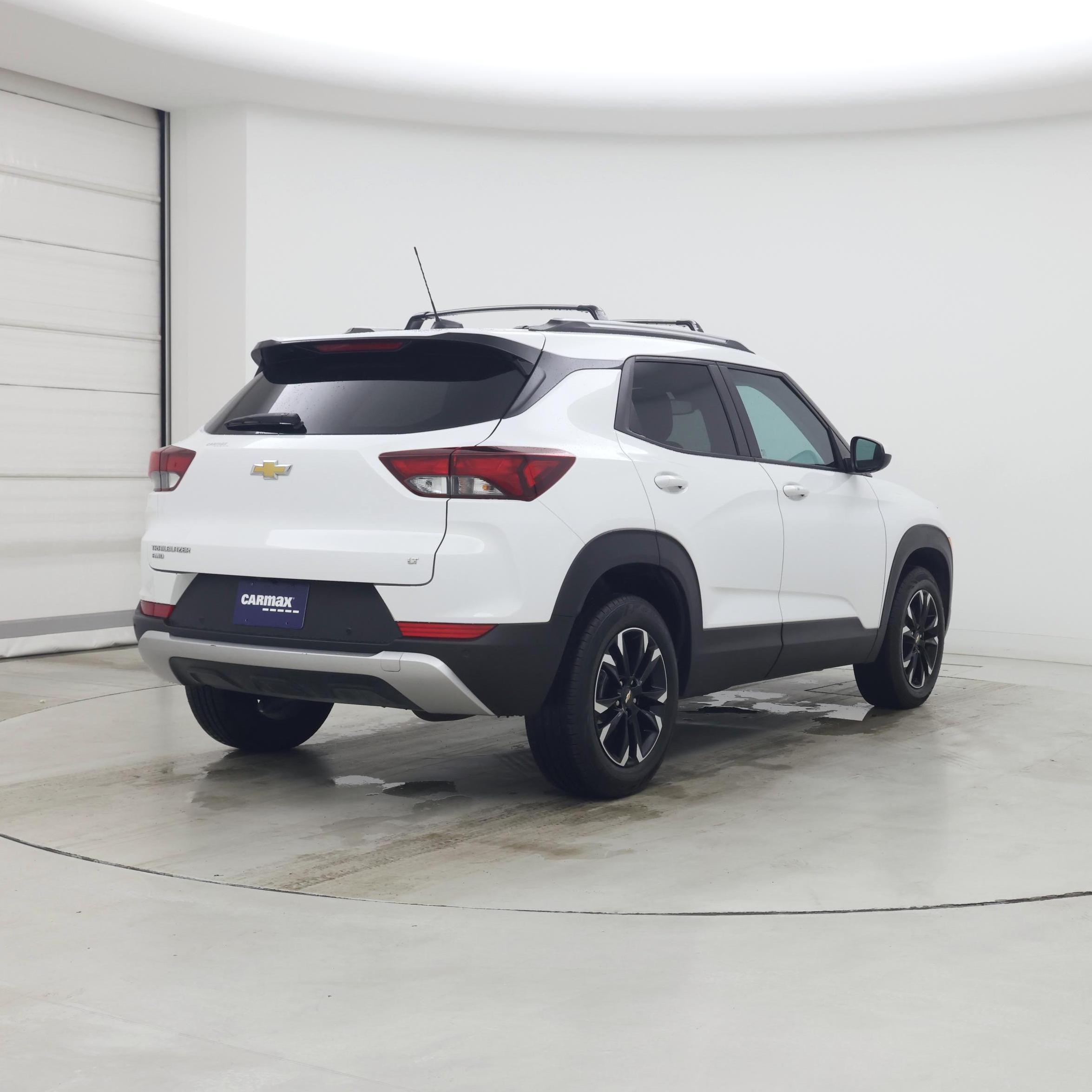 Thumbnail: 2023 Chevrolet TrailBlazer - 8