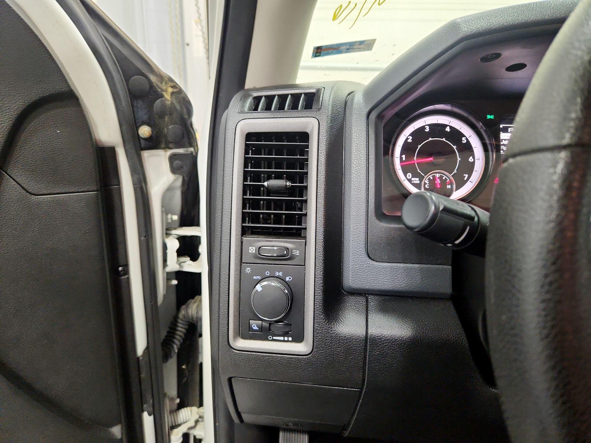 Thumbnail: 2016 RAM 1500 - 13
