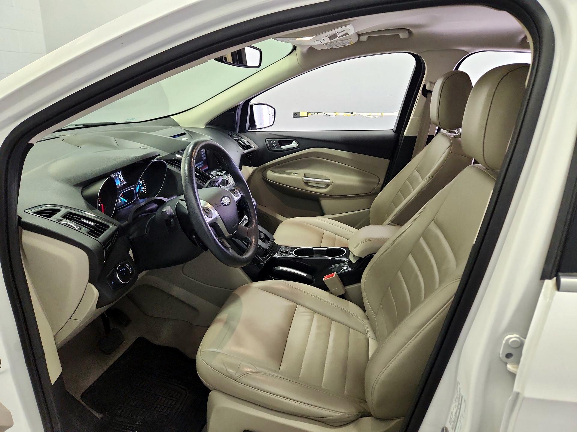 Thumbnail: 2015 Ford Escape - 11