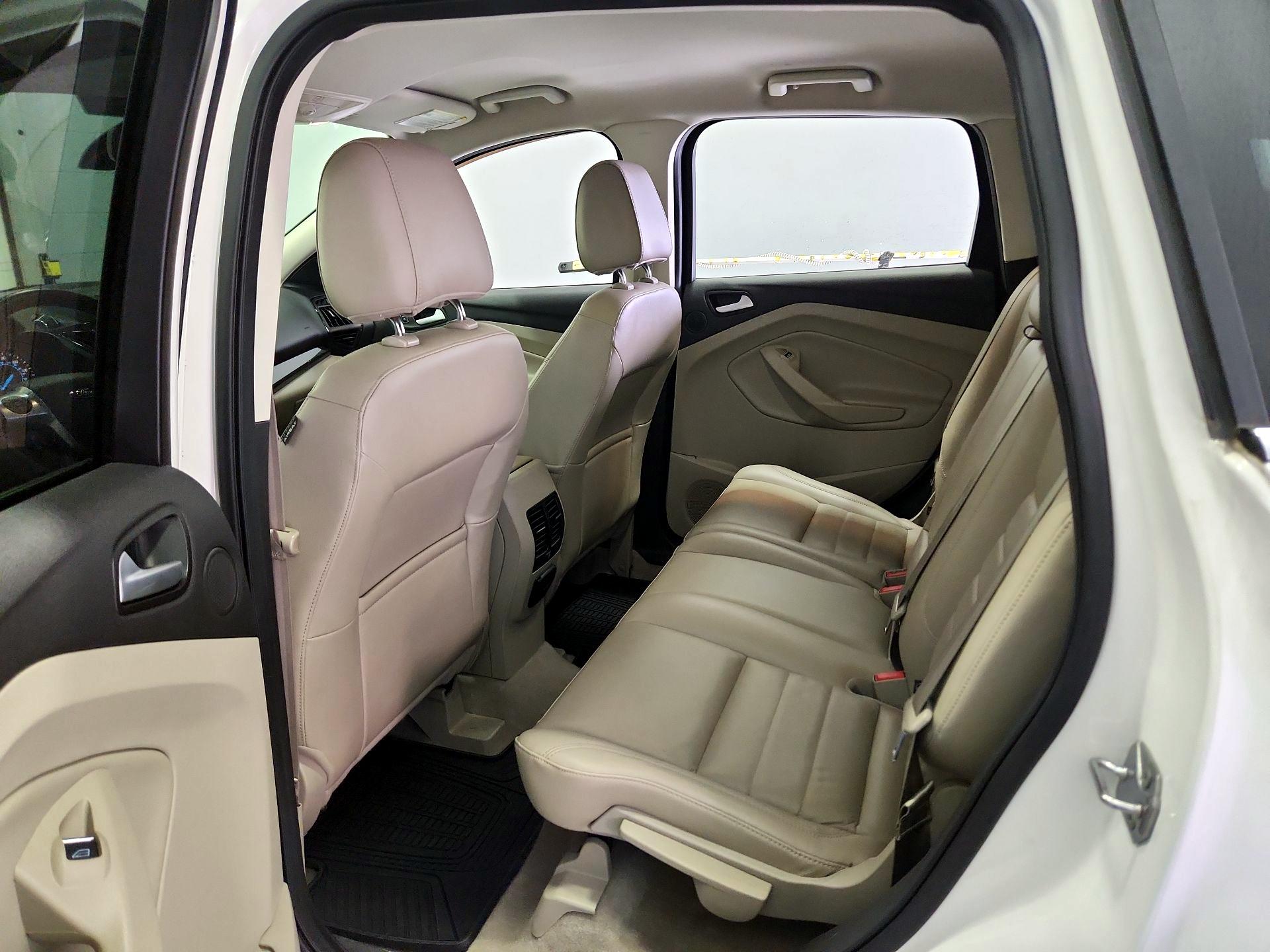 Thumbnail: 2015 Ford Escape - 20