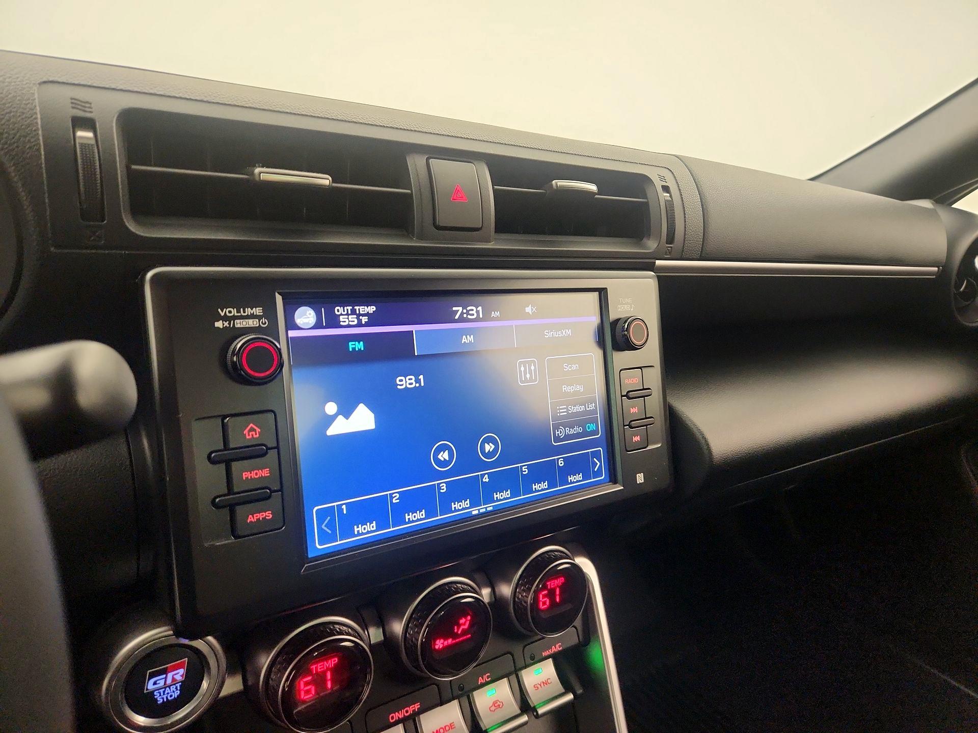 Thumbnail: 2023 Toyota GR86 - 15